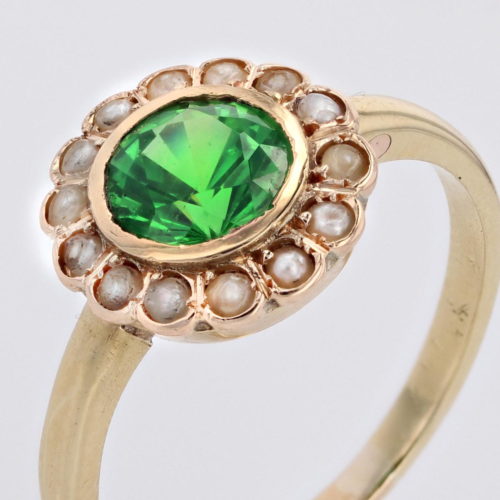 French 20th Century Tsavorite Green Garnet Fine Pearl 18 Karat Yellow Gold Ring For Sale 4