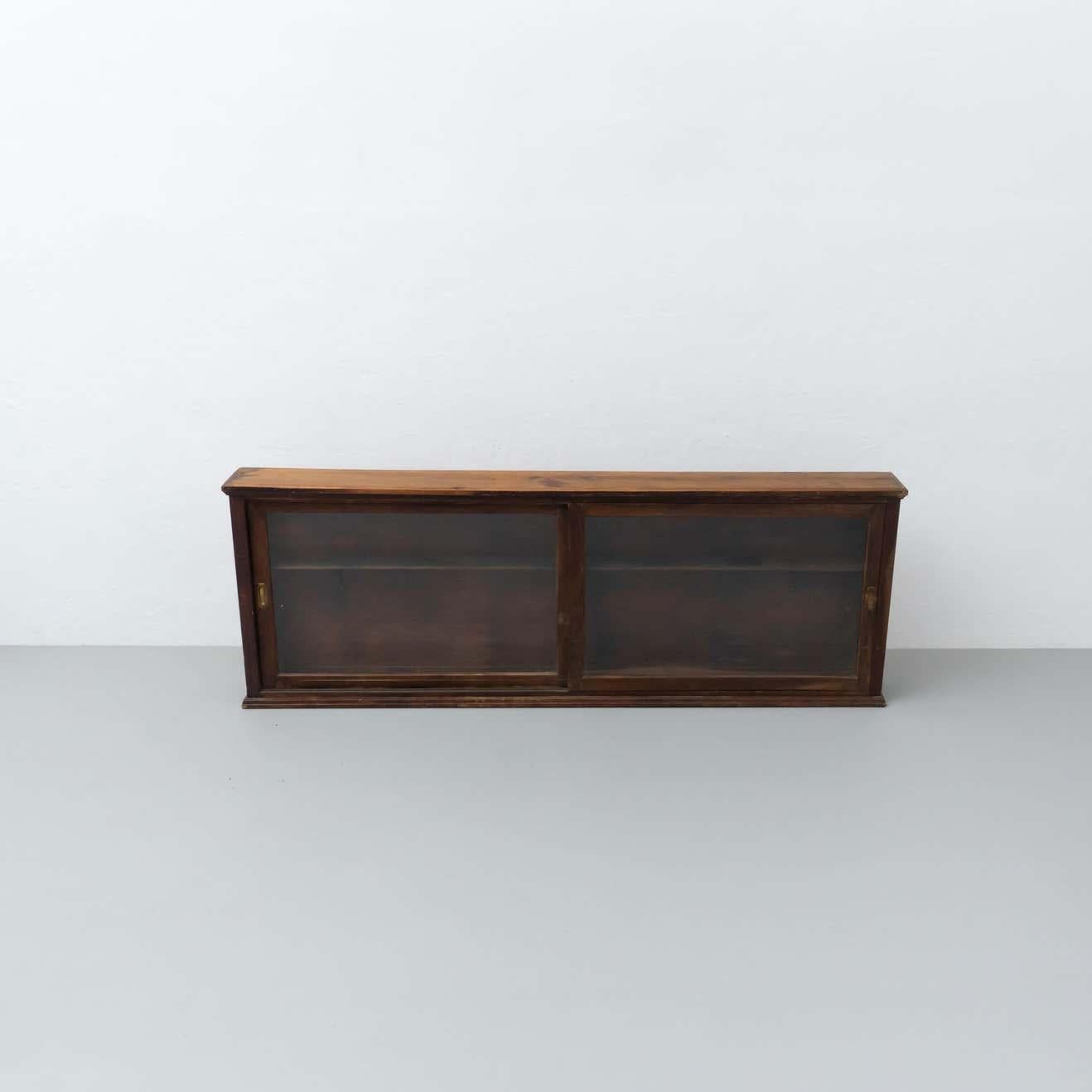 Mid-Century Modern French, 20th Century, Vintage Glass and Wood Vitrine Showcase, circa 1950 For Sale