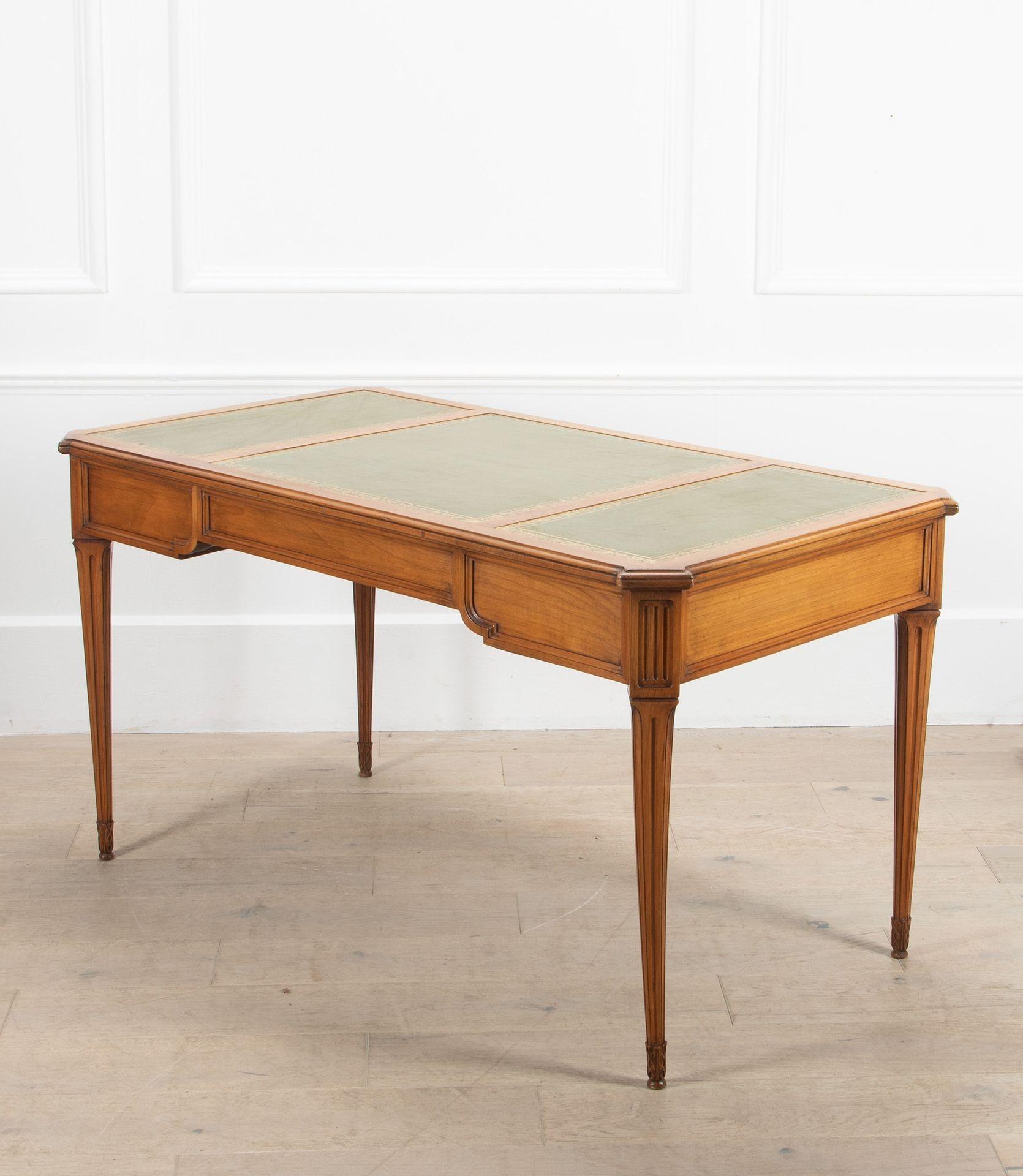 French 20th Century Walnut Desk and Chair 1