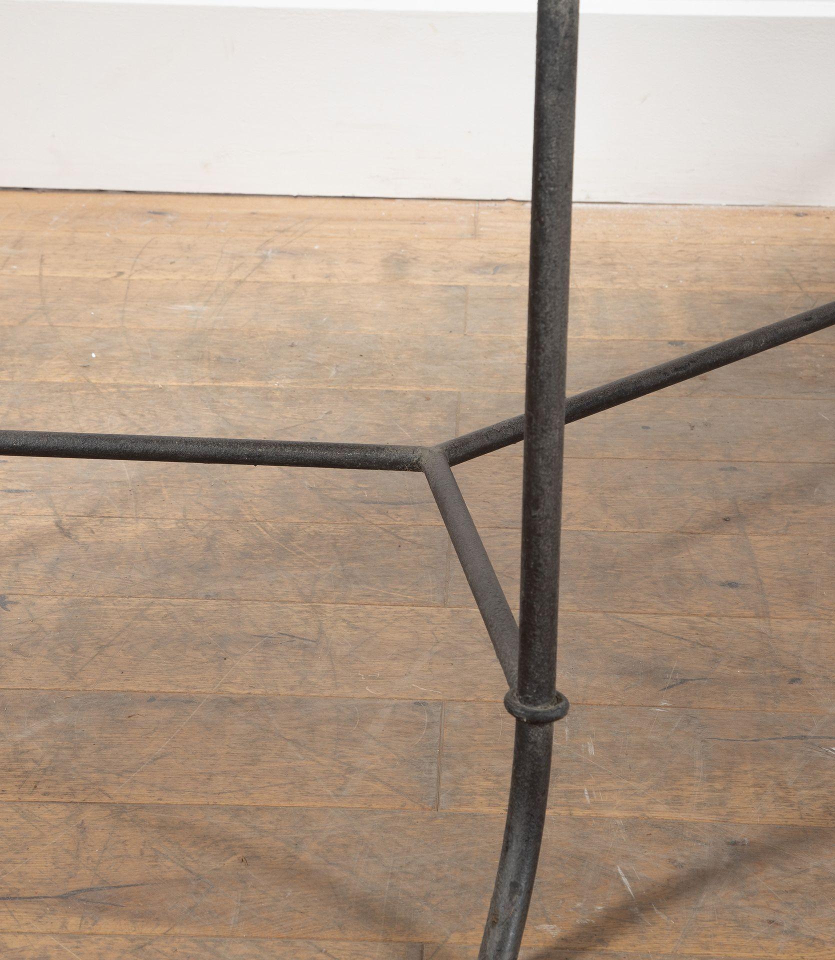 French 20th Century Wrought Iron and Marble Table For Sale 4