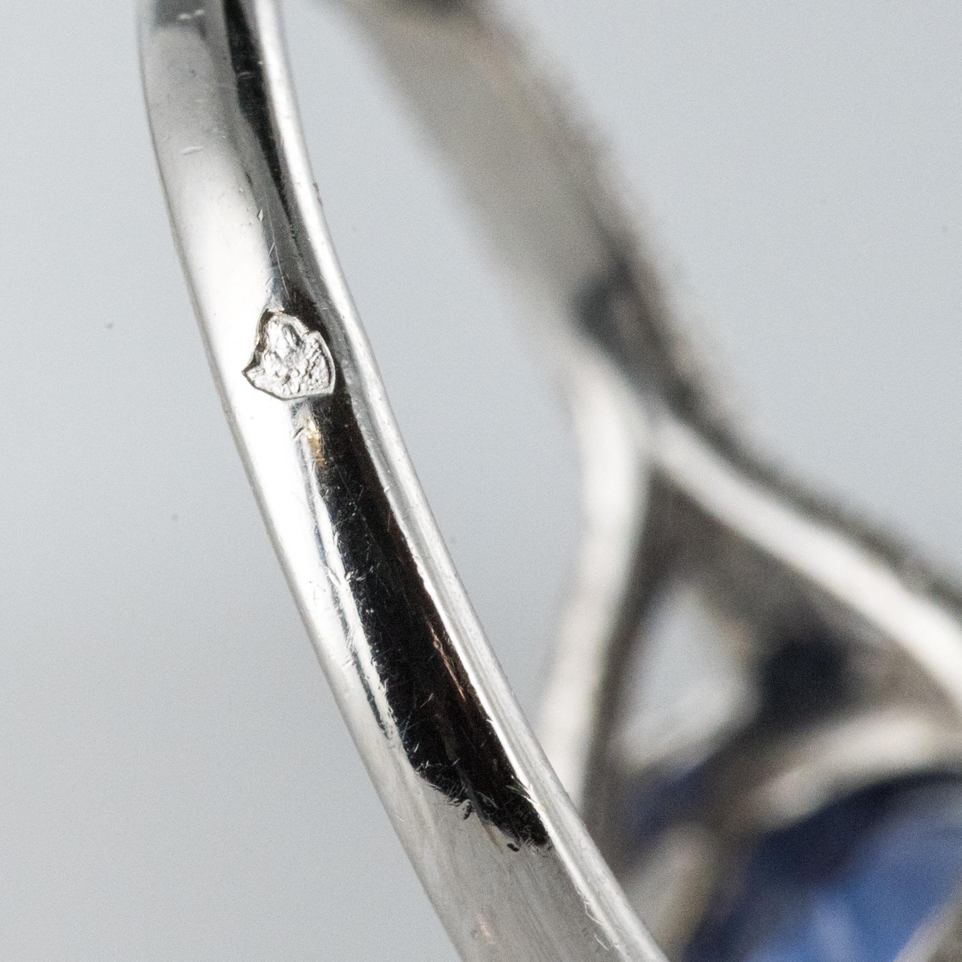 French 2.26 Carat Royal Blue Sri Lanka Certified Sapphire Diamonds Ring For Sale 11