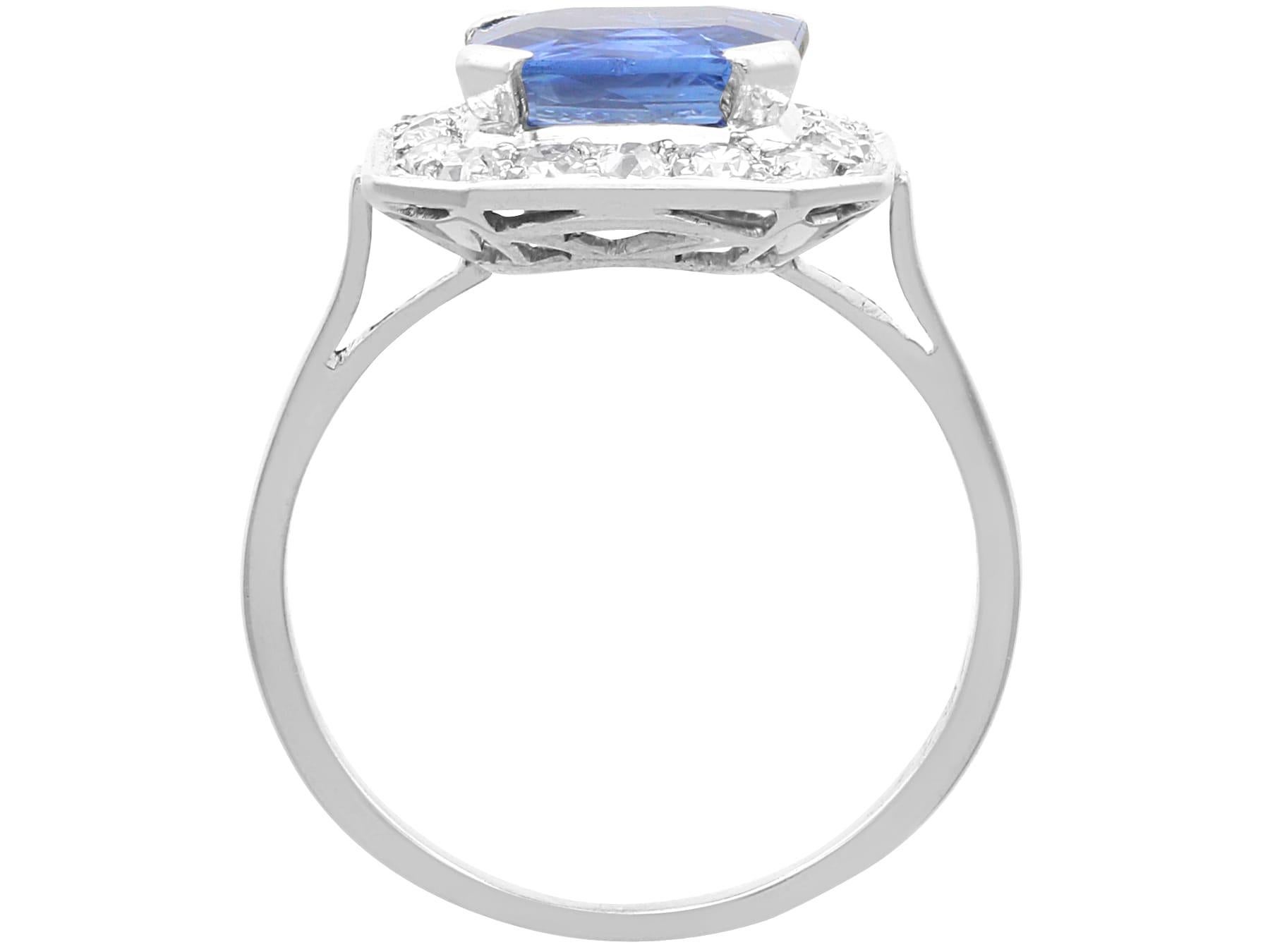 Französischer 2,38 Karat Ceylon Saphir und 0,30 Karat Diamant, 18k Weißgold Ring für Damen oder Herren