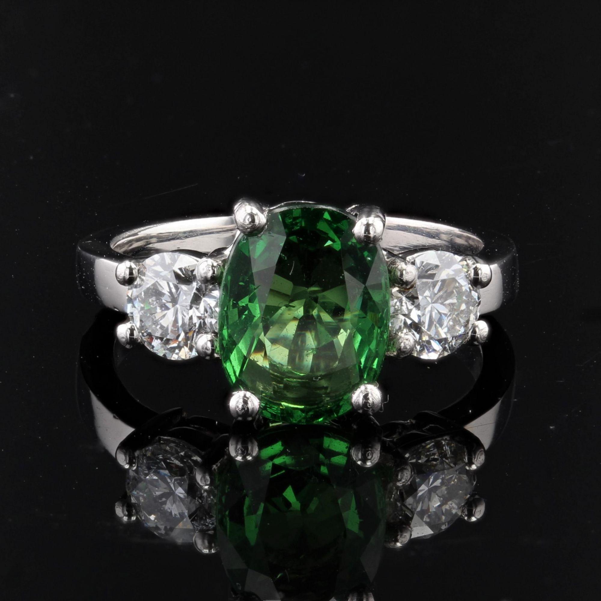 3 carat tsavorite