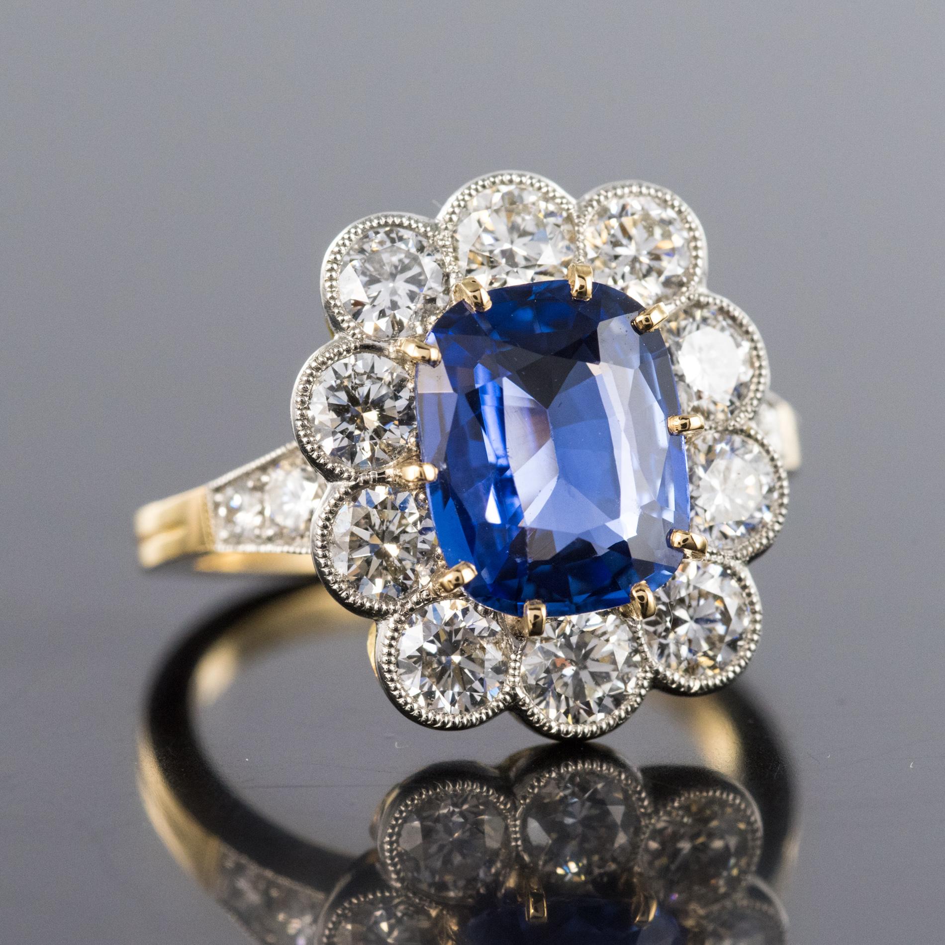 French 3.53 Carat Blue Sapphire Diamonds Pompadour Engagement Ring In New Condition In Poitiers, FR