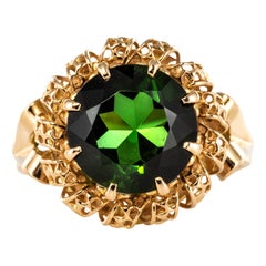 French 3.64 Carat Green Tourmaline 18 Karat Rose Gold Ring