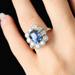French 4.04 Carat Sapphire Diamonds 18 Karat Yellow Gold Platinum Pompadour Ring