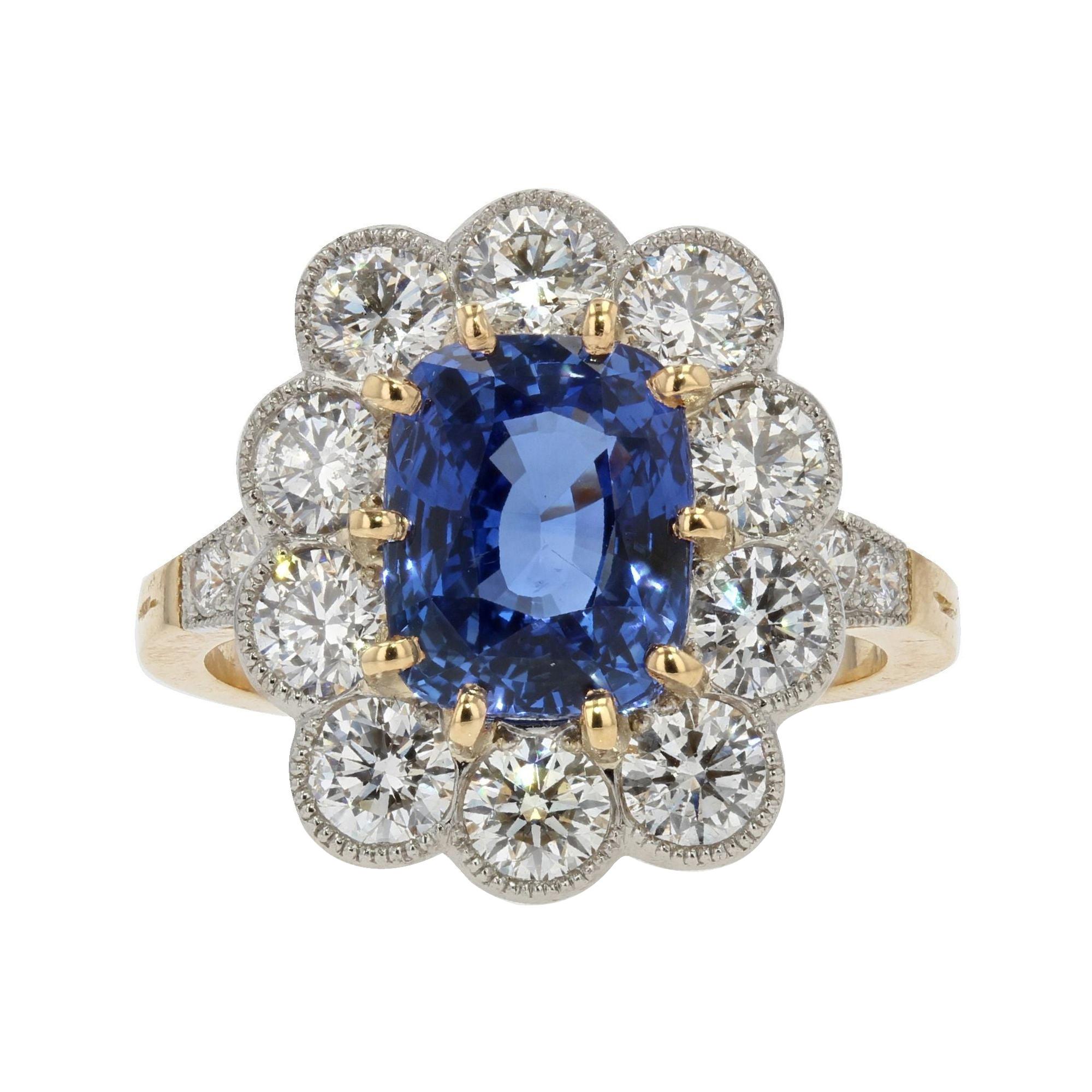 Bague Pompadour franaise en or jaune 18 carats et platine avec saphirs de 4,04 carats et diamants