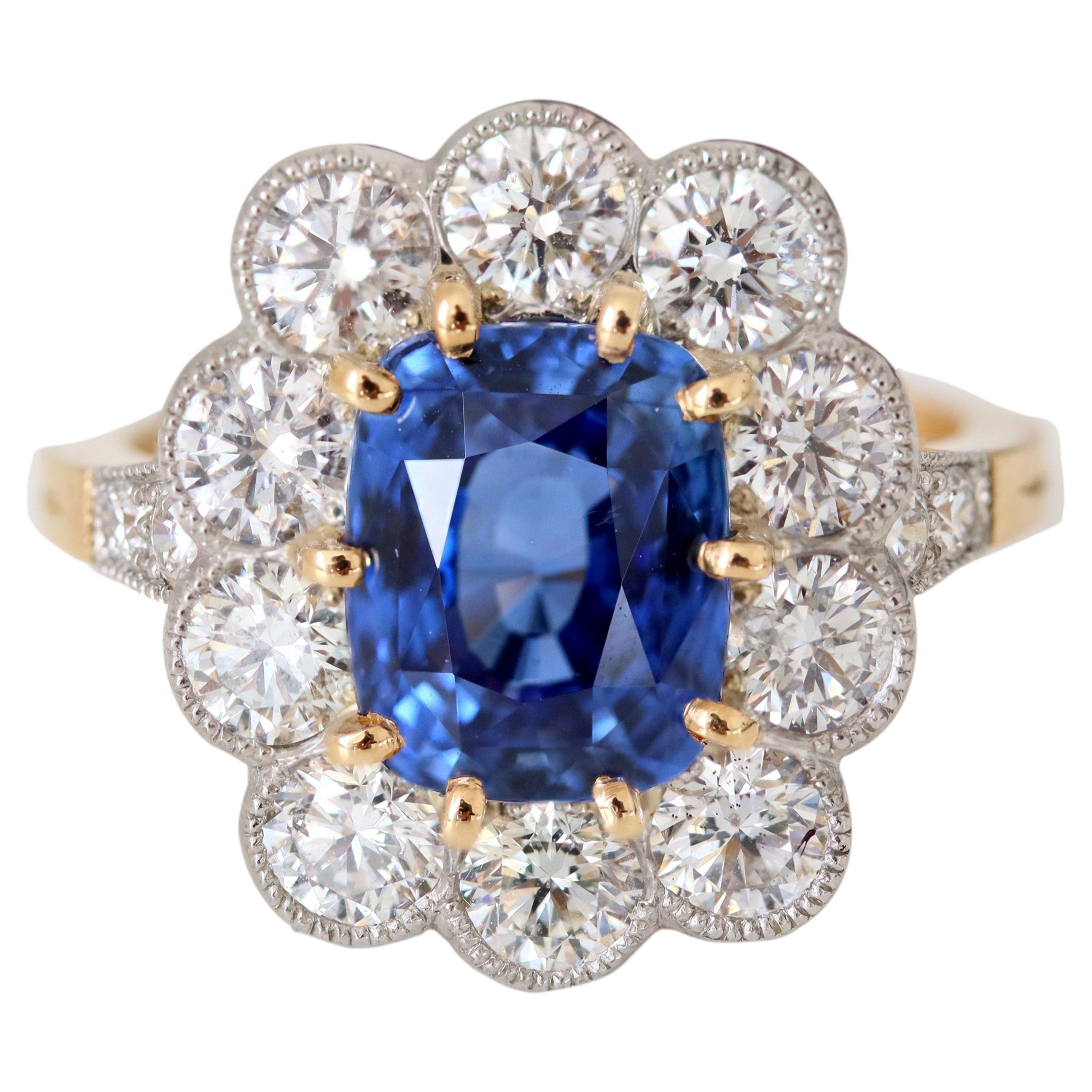Anello francese con zaffiro e diamanti da 4,04 carati in oro giallo 18 carati e platino Pompadour