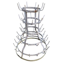 Sculpture de jardin avec séchoir à bouteilles à 52 chevilles