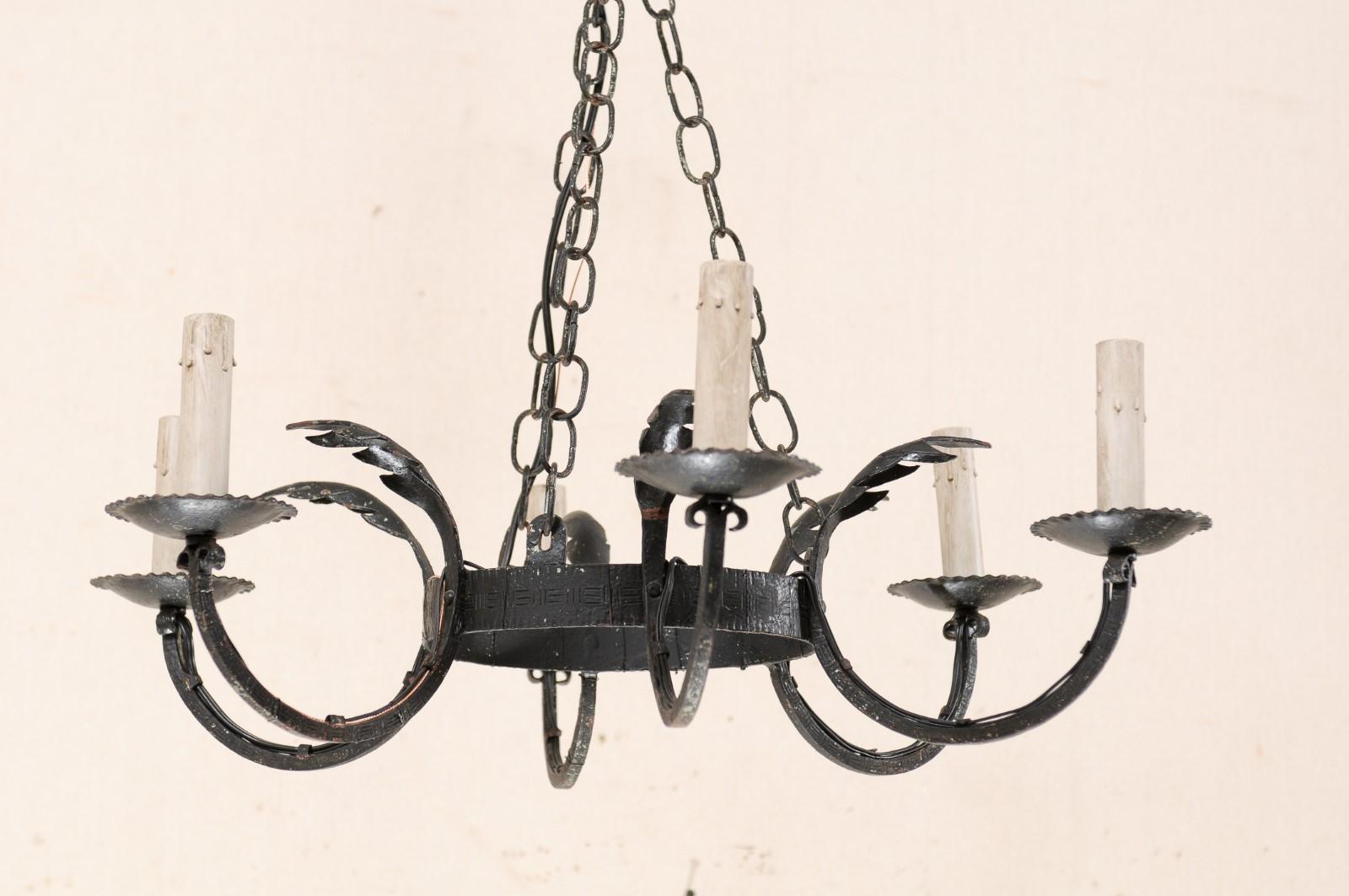 French 6-Light Round Iron Chandelier from the Mid-20th Century In Good Condition For Sale In Atlanta, GA