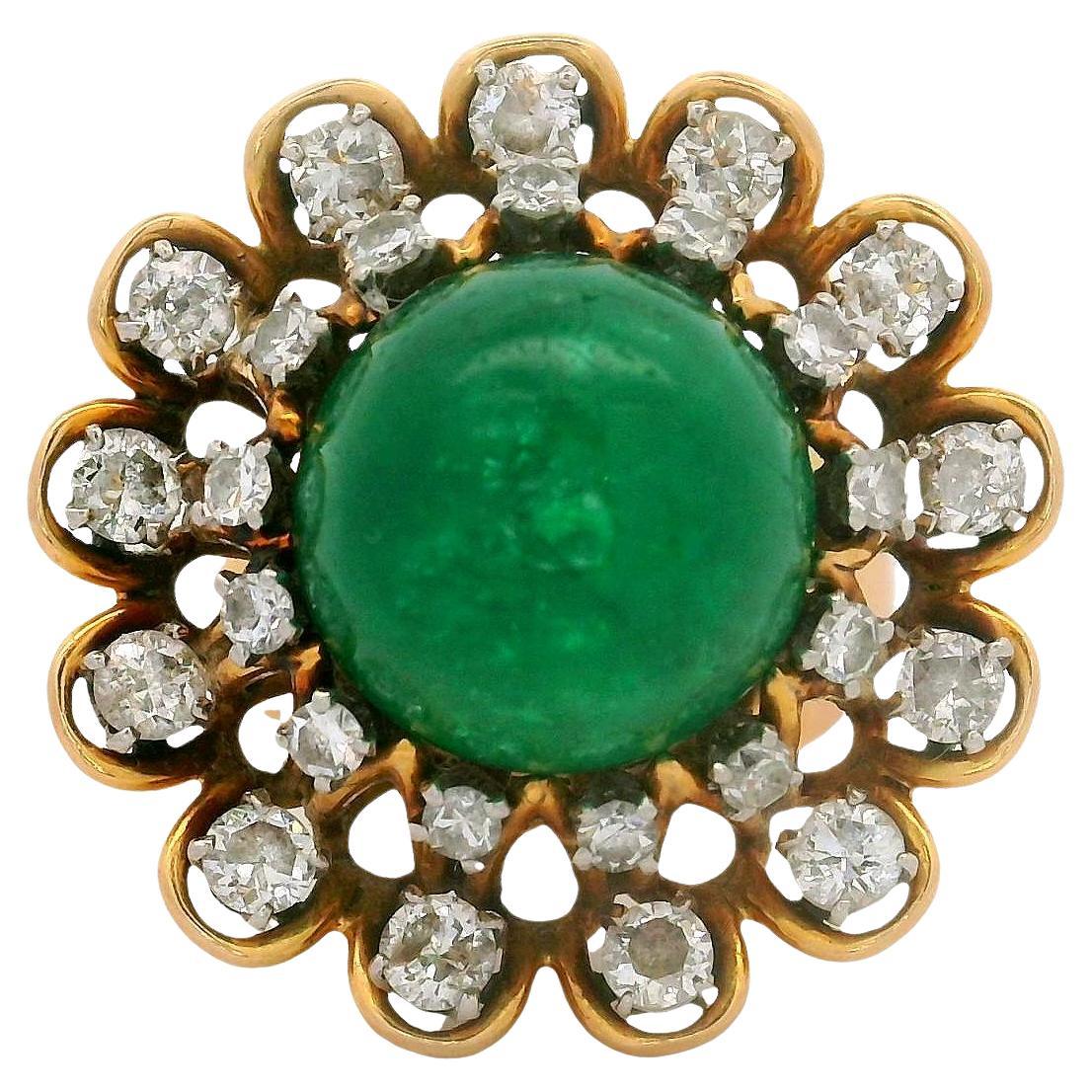 French 6.00 Carat Emerald Diamond 18K Yellow Gold Double Halo Ring im Angebot