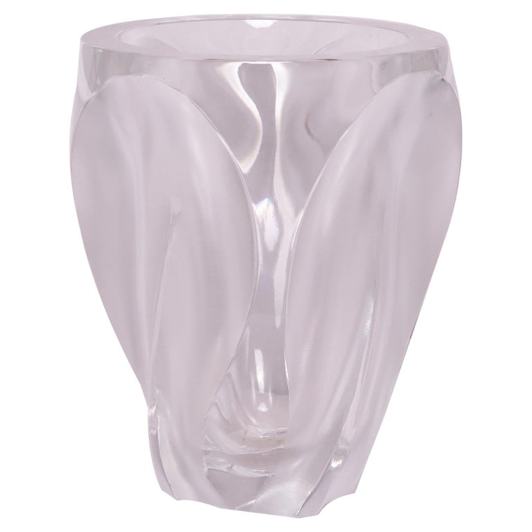 French 60s "Ingrid" Vase by Lalique For Sale at 1stDibs