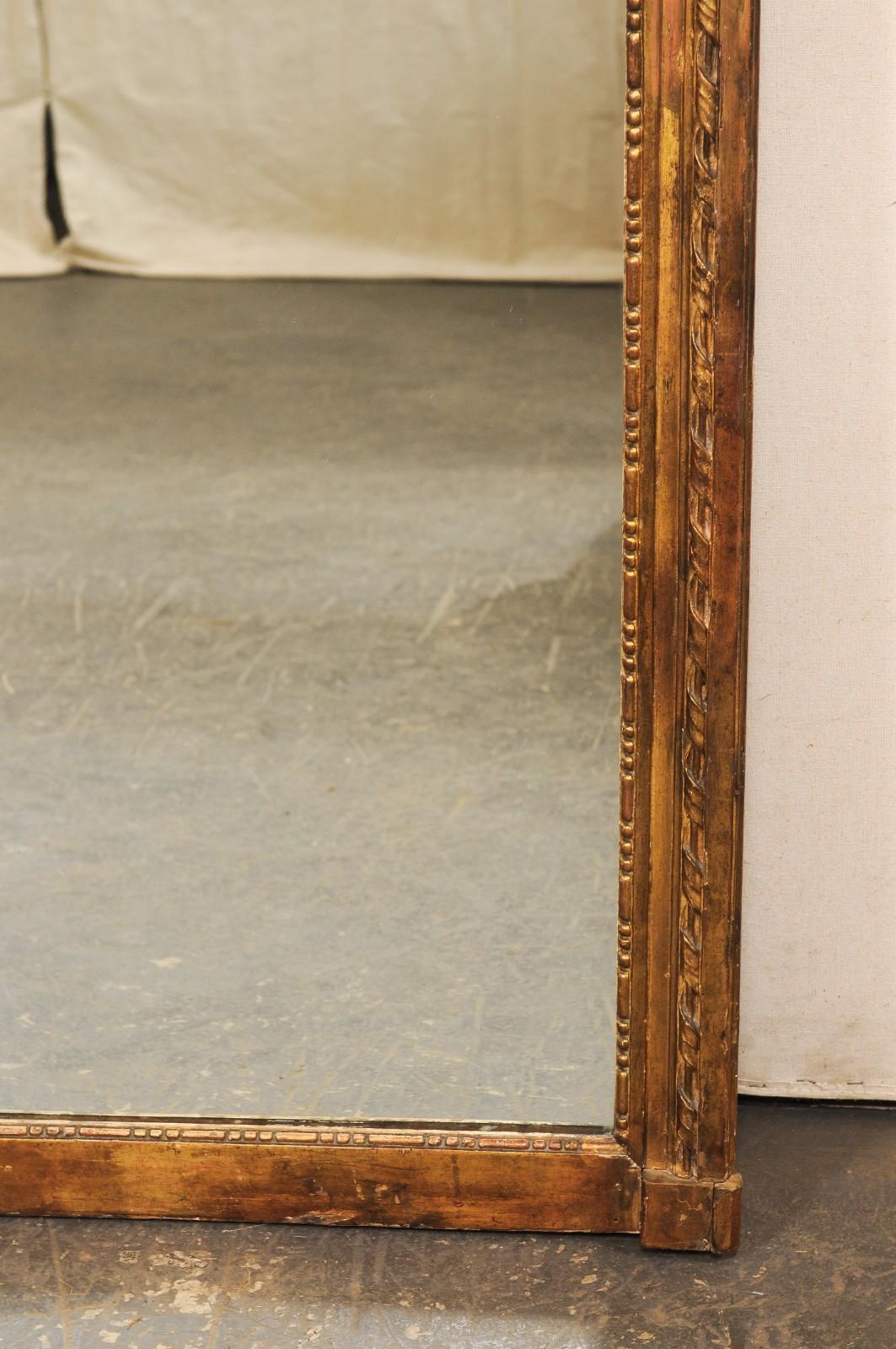 Francés 7 Pies Espejo alto dorado con adornos bellamente tallados, S. XIX en venta 1