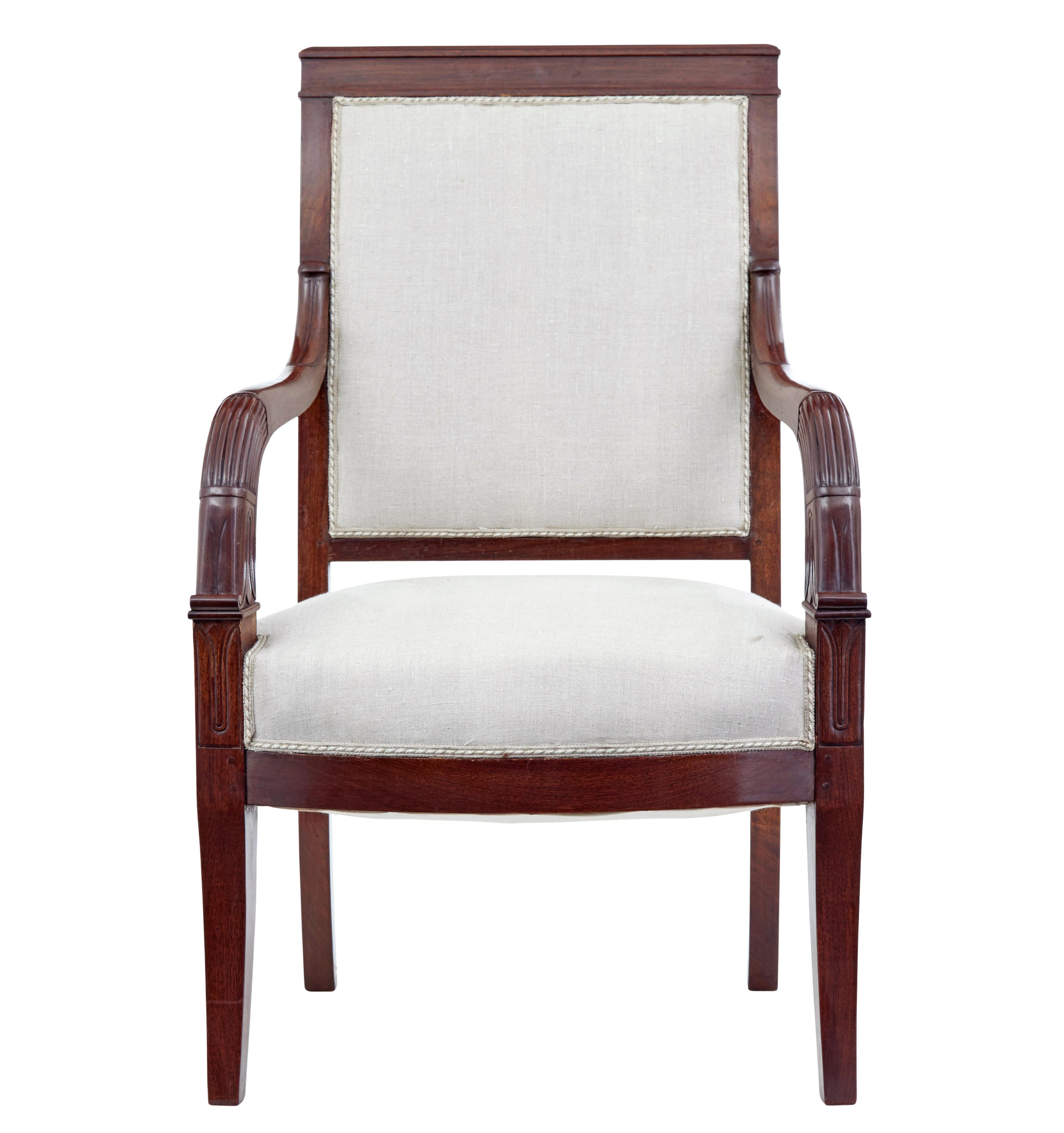 Tissu Ensemble de salon français 7 pièces en acajou de style empire du 19e siècle en vente