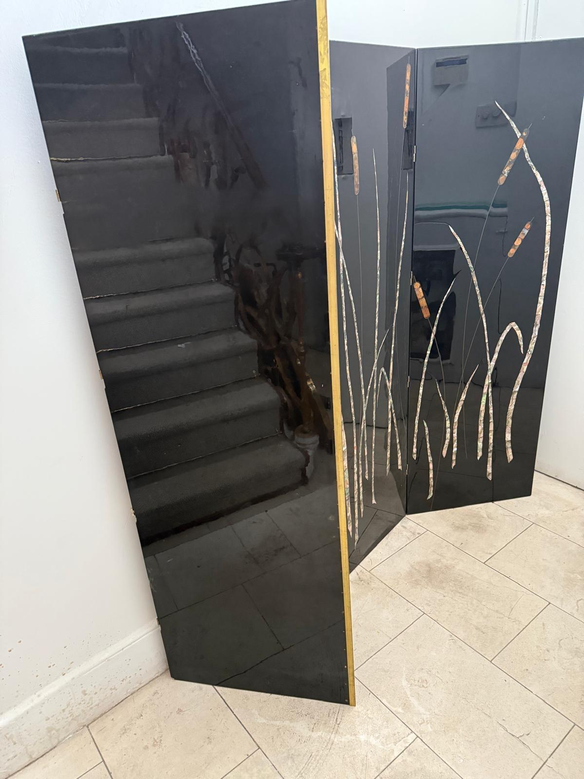 French 70’s Screen In Black Lacquer And Mother-Perls For Sale 2