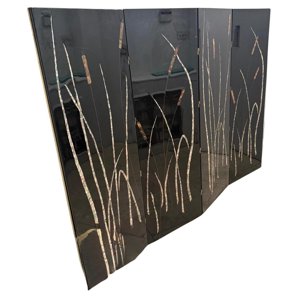 French 70’s Screen In Black Lacquer And Mother-Perls For Sale