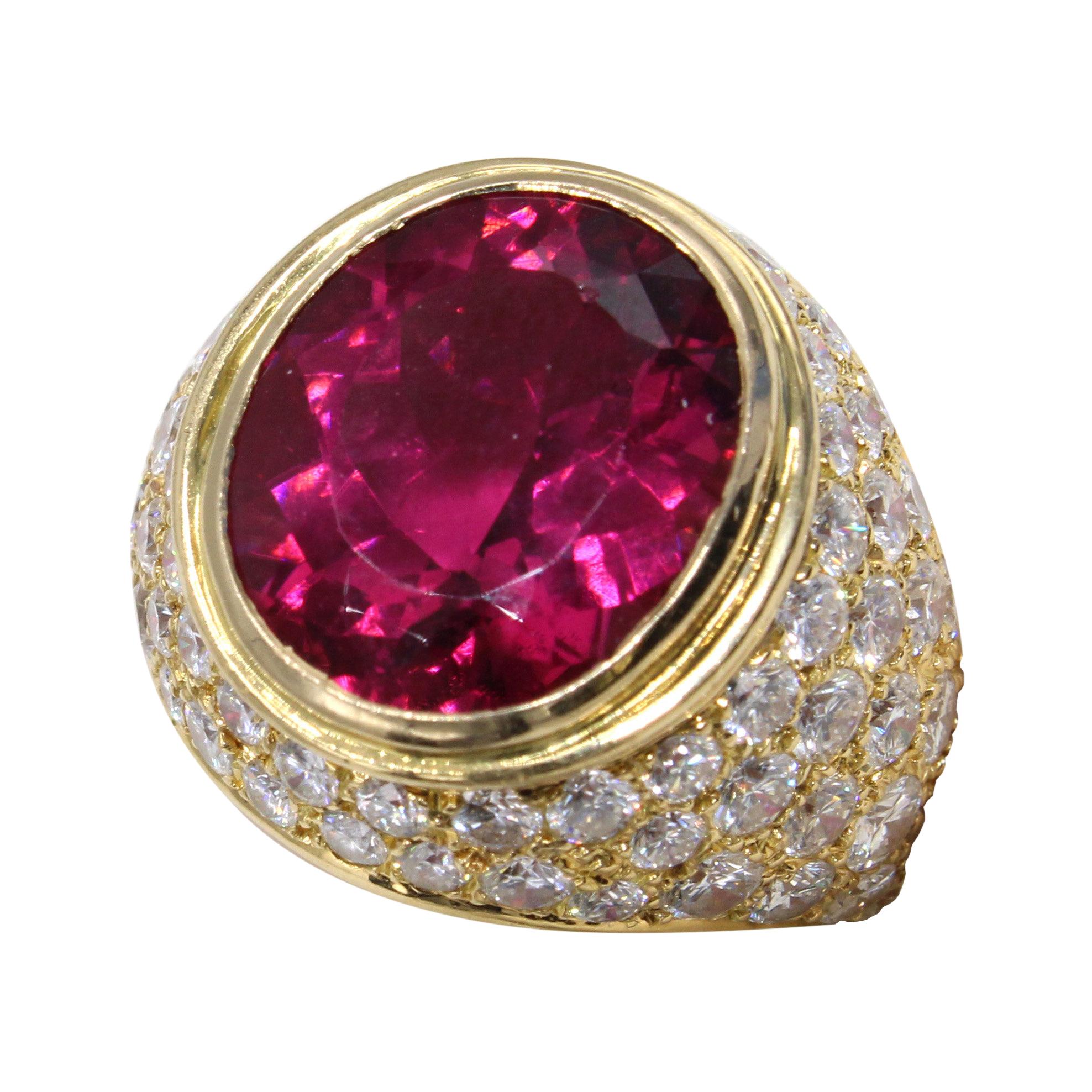 French 7.53 Gem Rubellite Diamond 18 Karat Gold Ring For Sale
