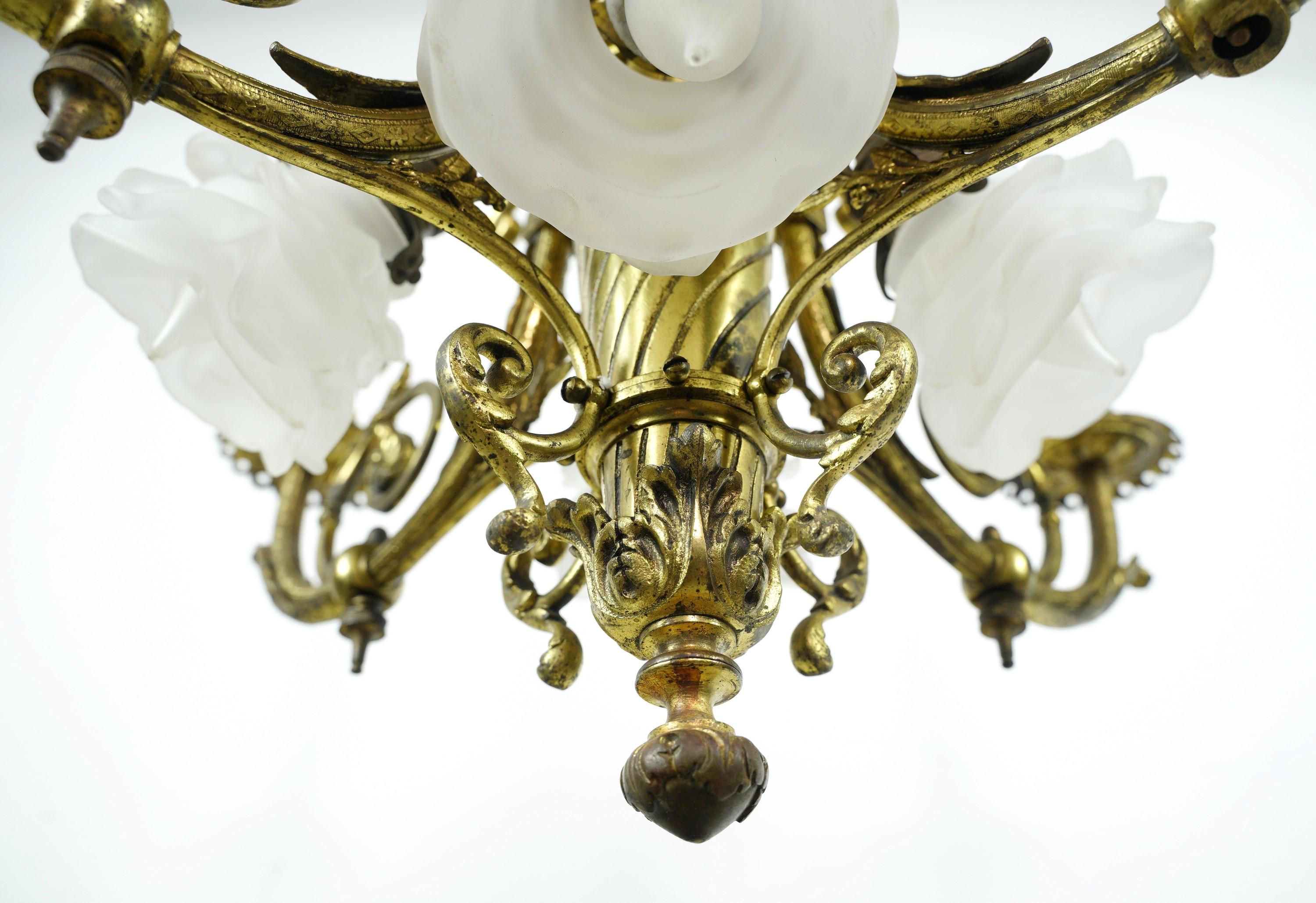 French 8 Light Brass Floral Chandelier Frosted Shades 9