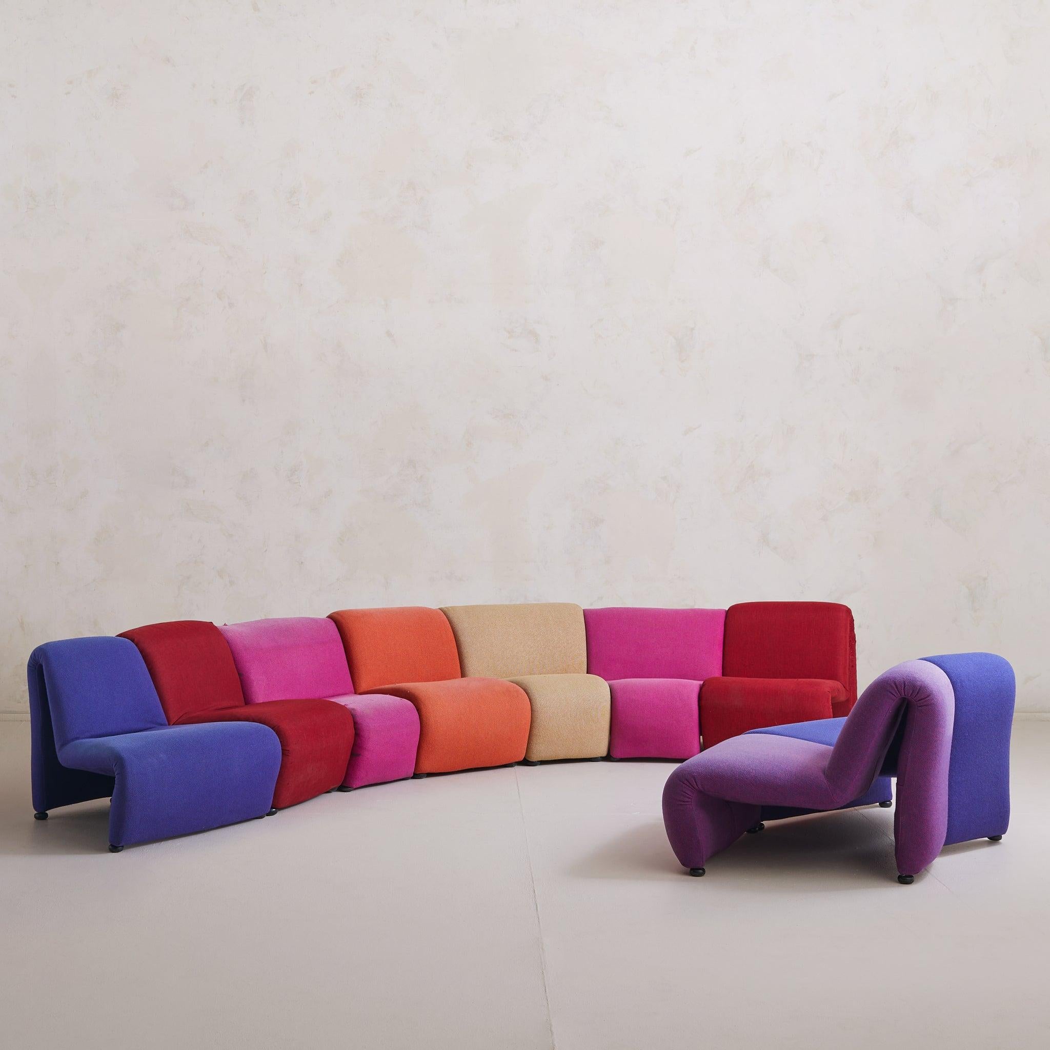 Modern French 9-Piece Serpentine Sectional Sofa Attributed to Étienne Fermigier, 1970s For Sale