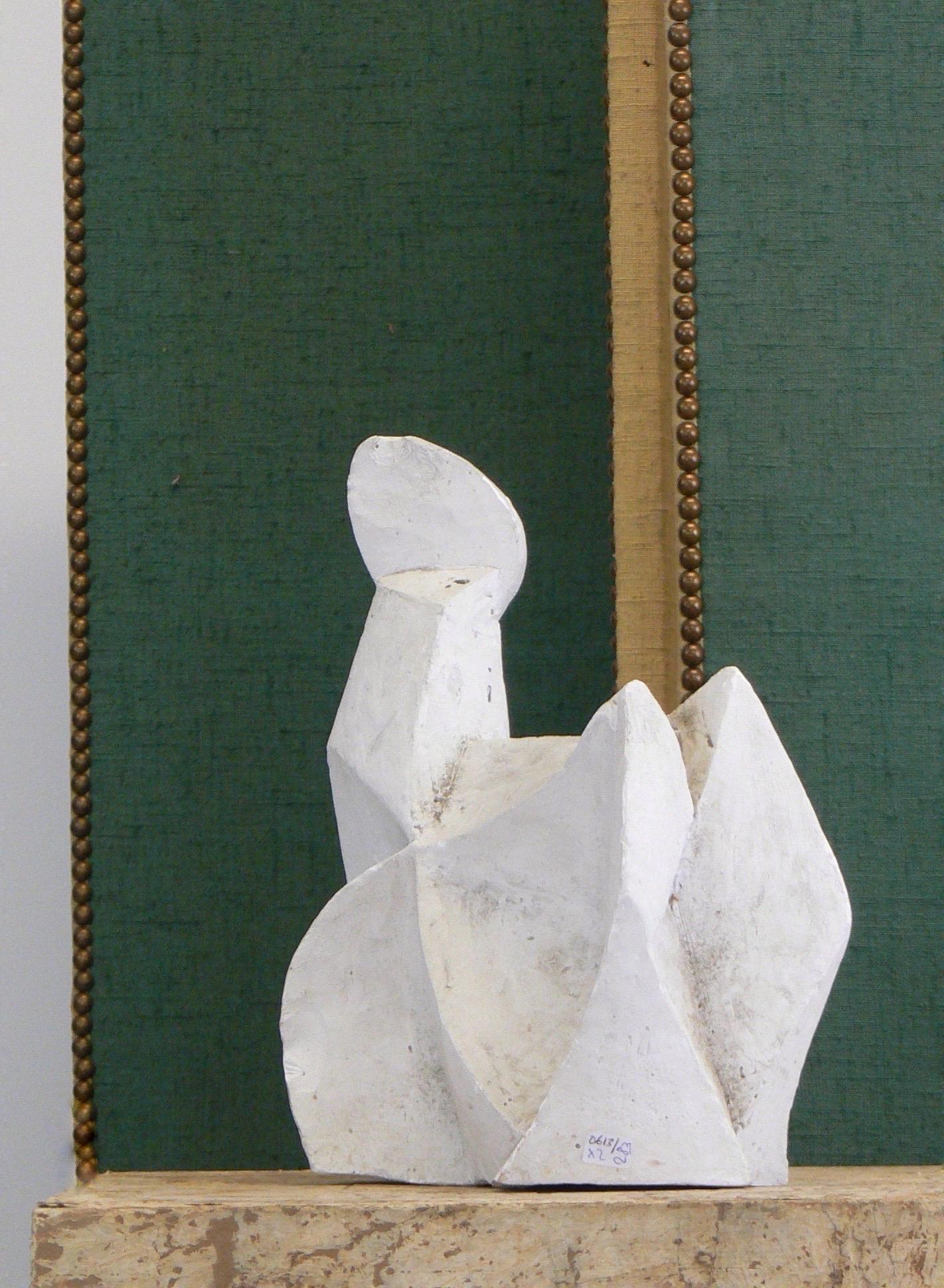 European French abstract plaster sculpture - 1950. For Sale
