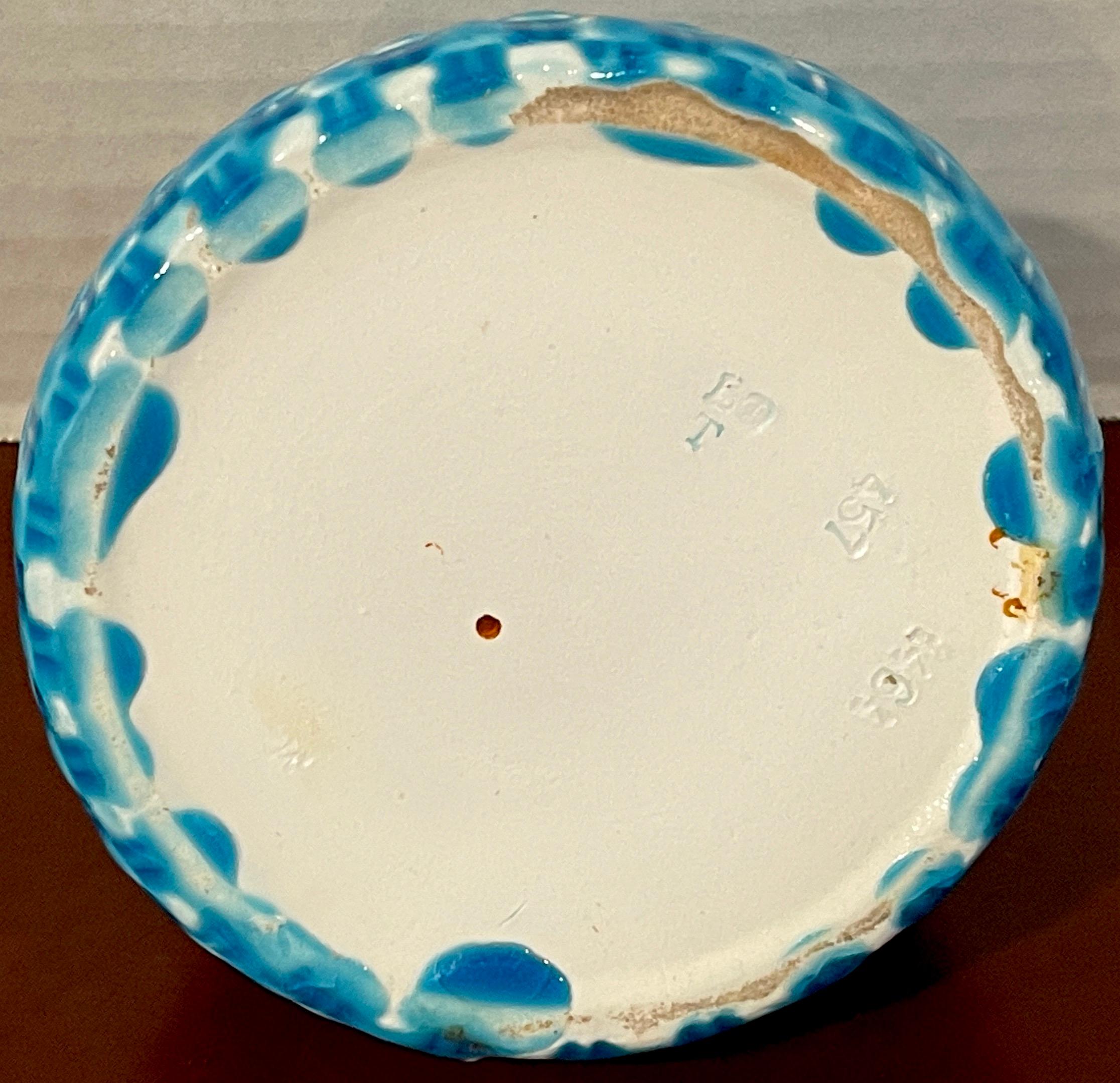 Vase souris figuratif émaillé turquoise, esthétique française en vente 1