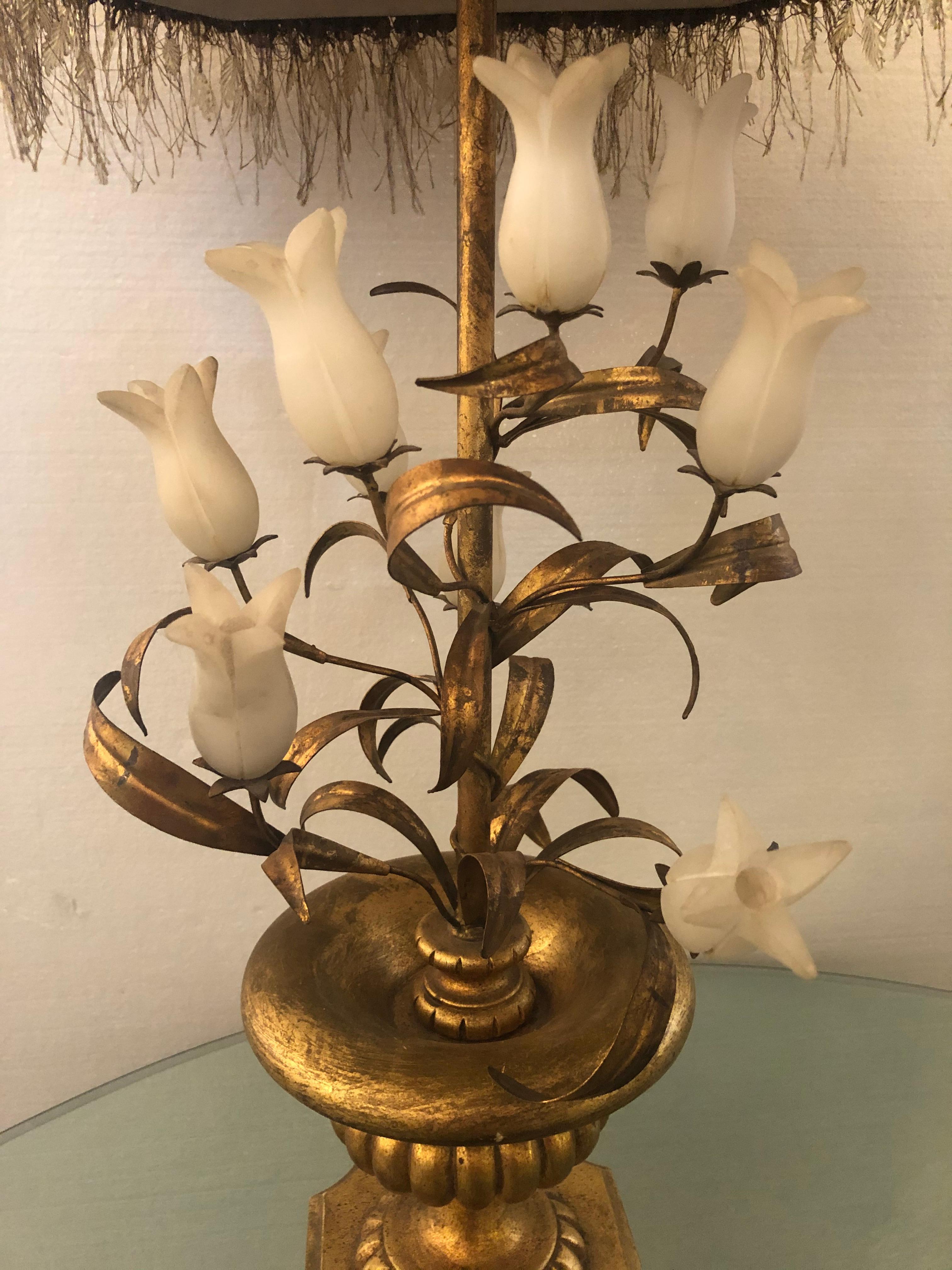 French alabaster single lamp with flower, gilt gold, circa 1950.