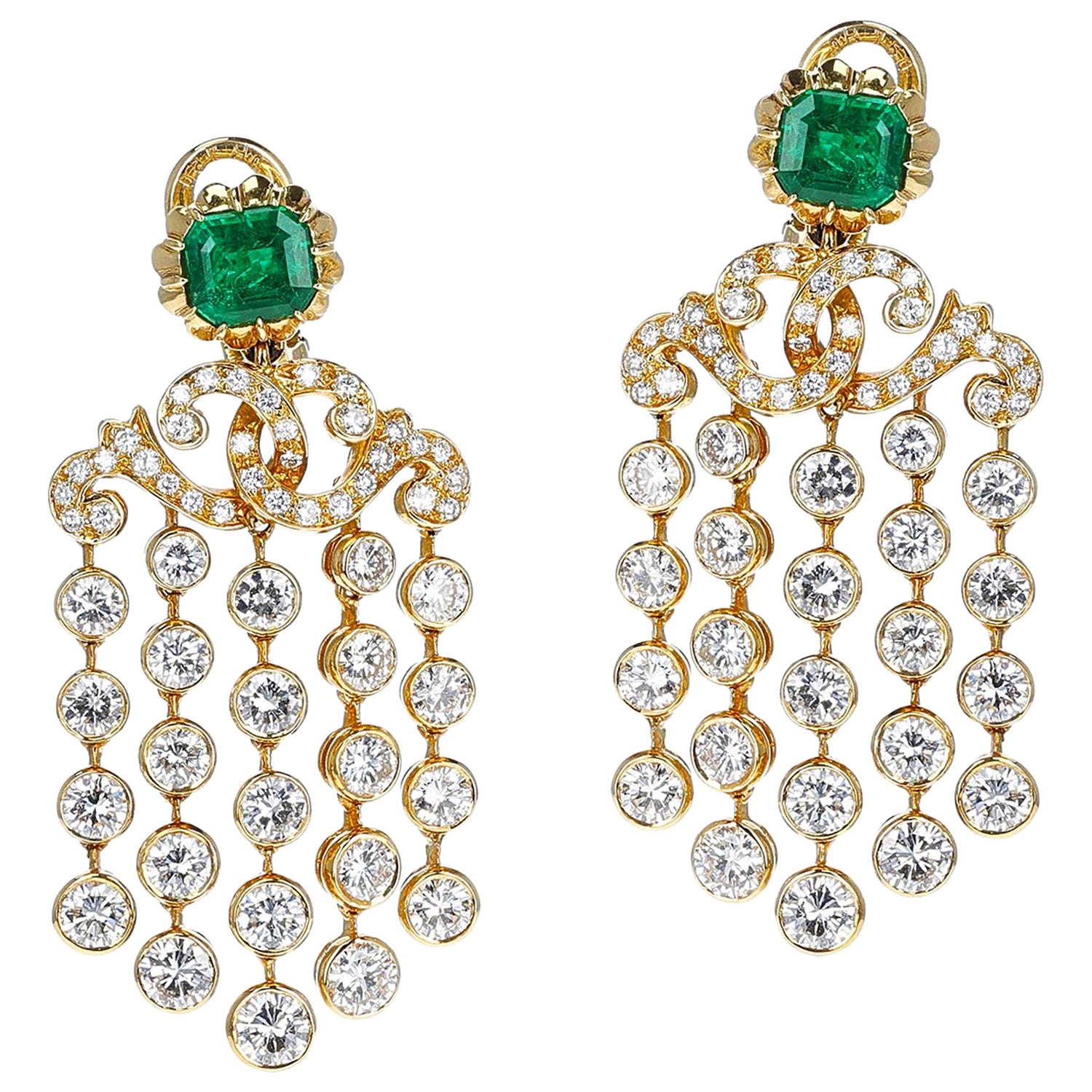 Pendientes Colgantes Cóctel Franceses Alexandre Reza Esmeralda y Diamantes, Oro 18K en venta