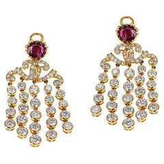 Pendants d'oreilles cocktail français Alexandre Reza en or 18 carats, rubis et diamants
