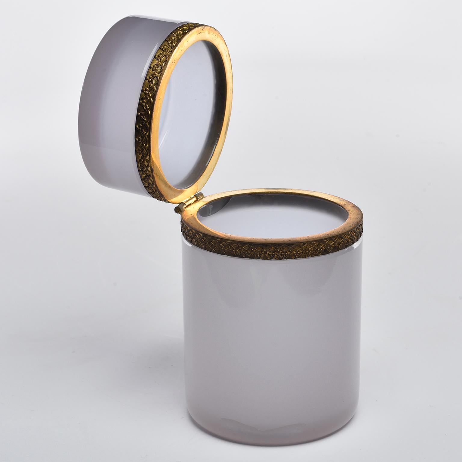 French Alexandrite Opaline Glass Cylindrical Box with Brass Mounts In Good Condition In Troy, MI