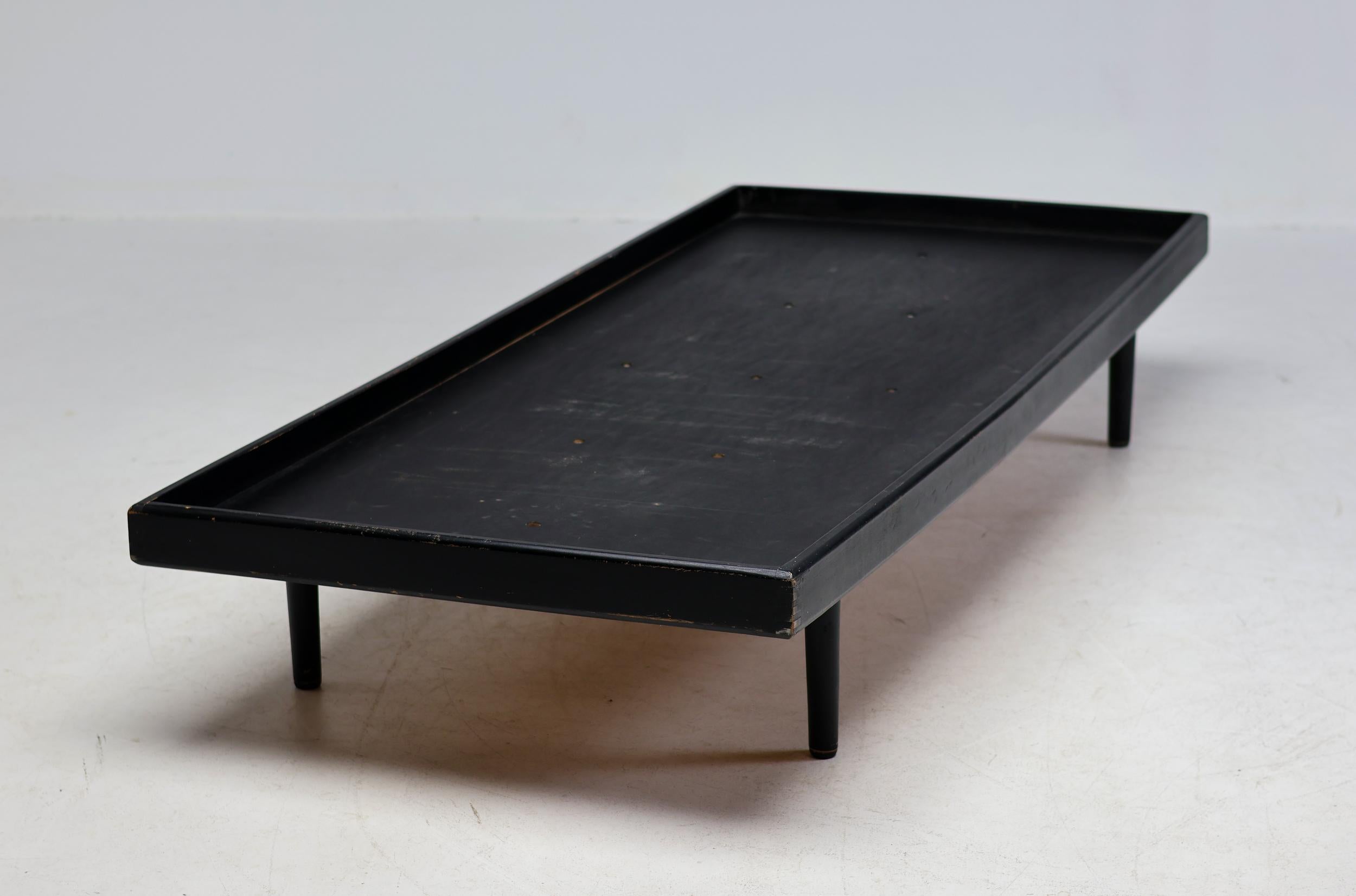 Fabric French All Black Mid-Century Modern Daybed, circa 1960