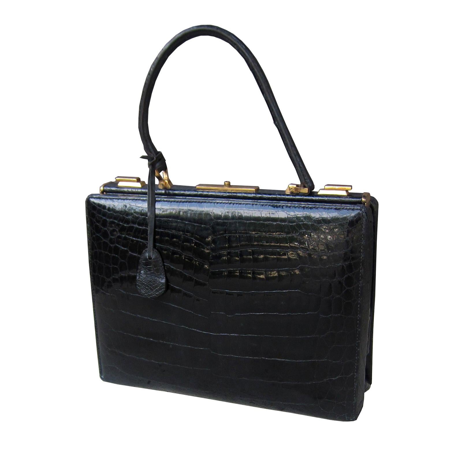 French Alligator Handbag with Interior Lock, Labeled Marque Deposse, circa 1950s For Sale