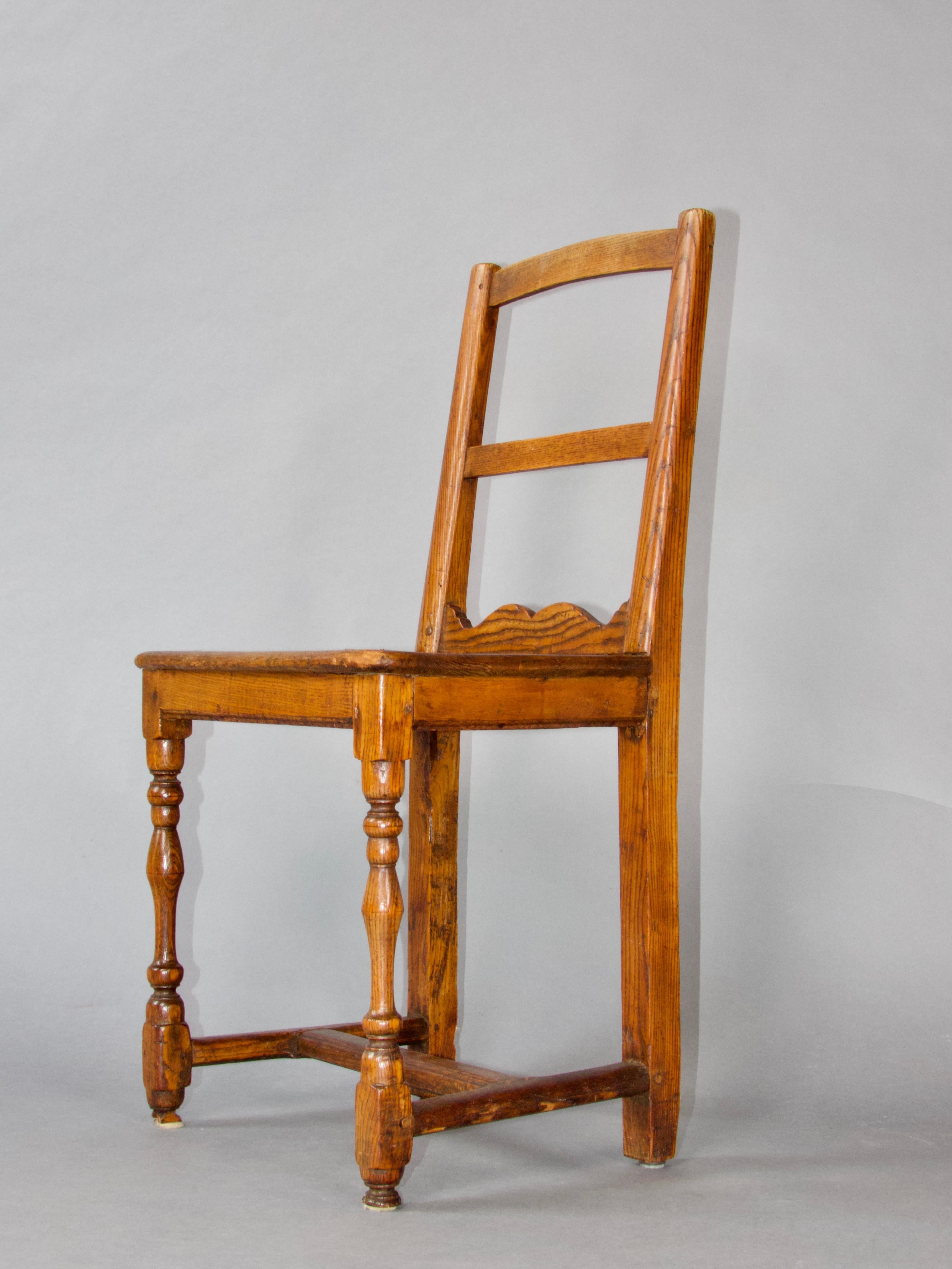 French alp Louis XIII style chair For Sale 3