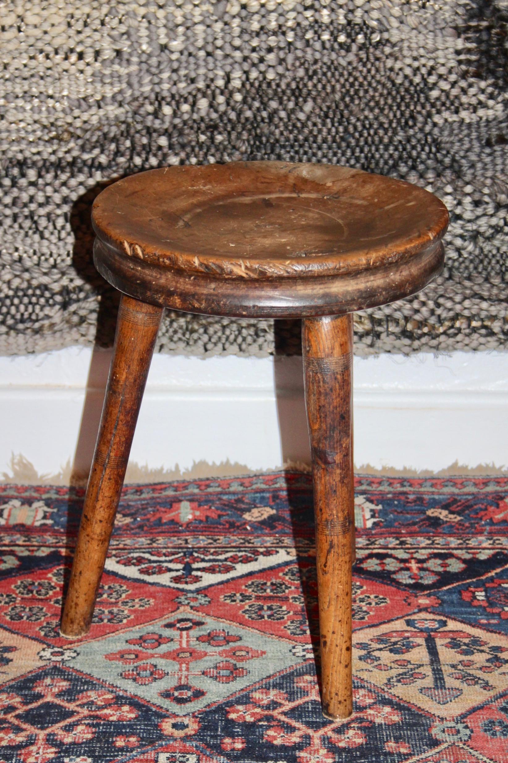 French alp stool In Good Condition For Sale In grand Lancy, CH