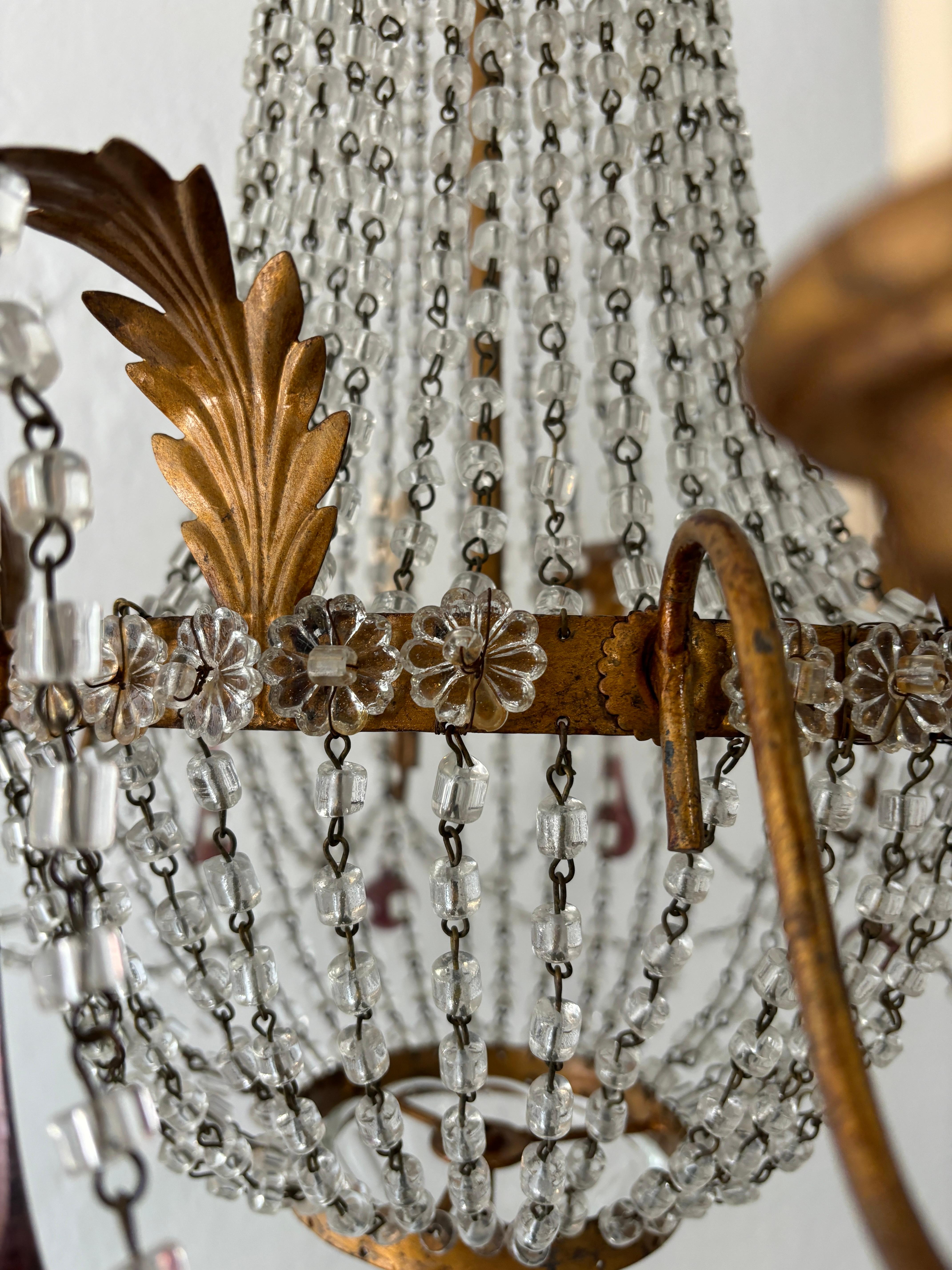 Lampadario francese in vetro di Murano ametista Empire Macaroni Swags con doratura in oro del 1900 ca. in vendita 2
