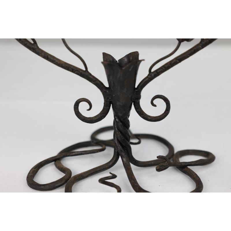 Art Nouveau French hand made iron epergne with a green & Vaseline glass flower. For Sale 10