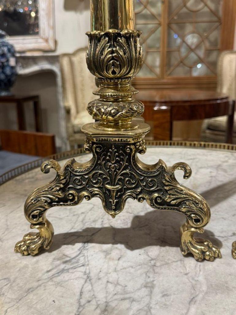 Französische Andirons (Bronze) im Angebot