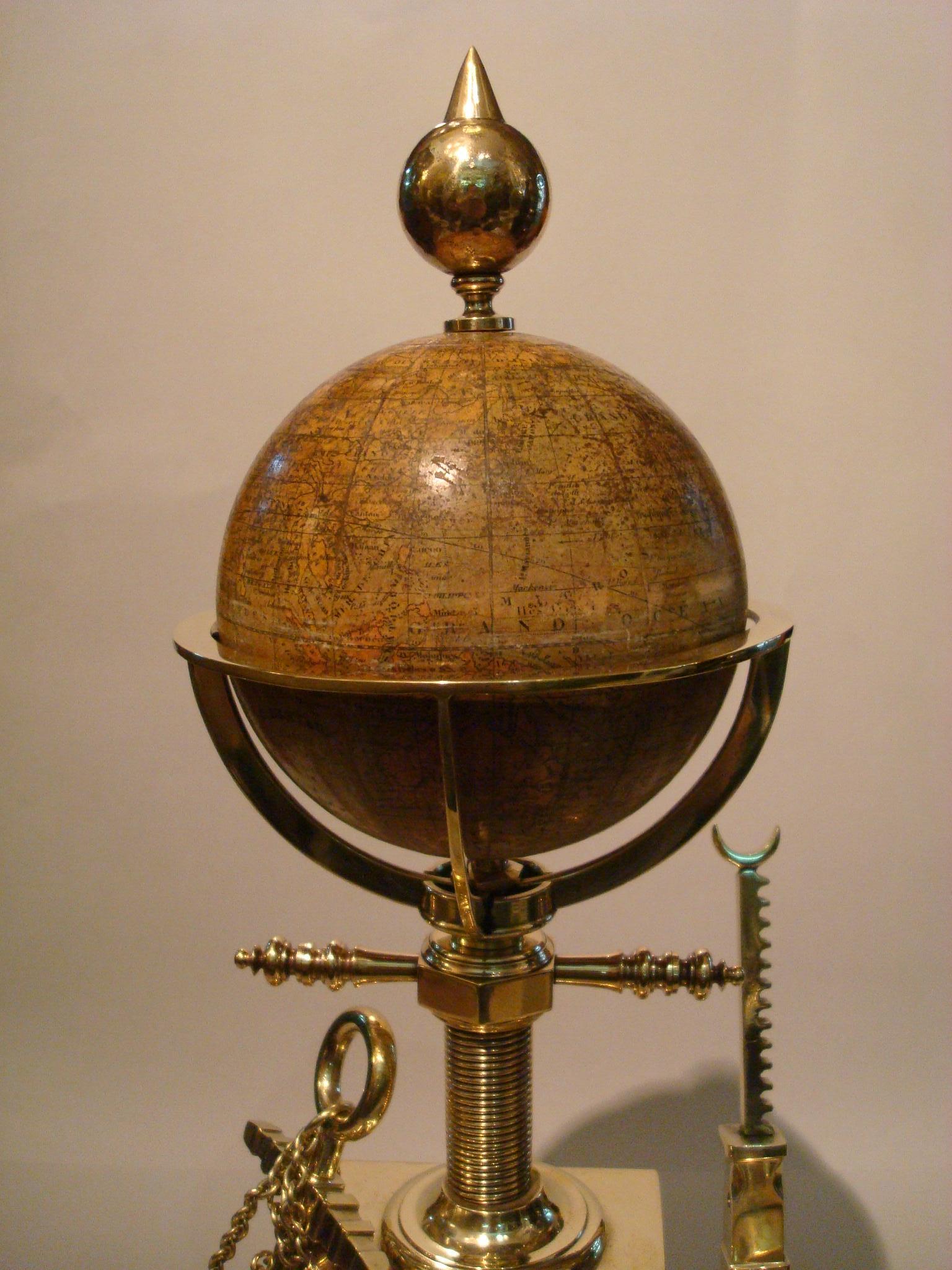 Französische animierte Industrie-Tischuhr:: Barometer mit drehbarem Globus:: um 1880 2