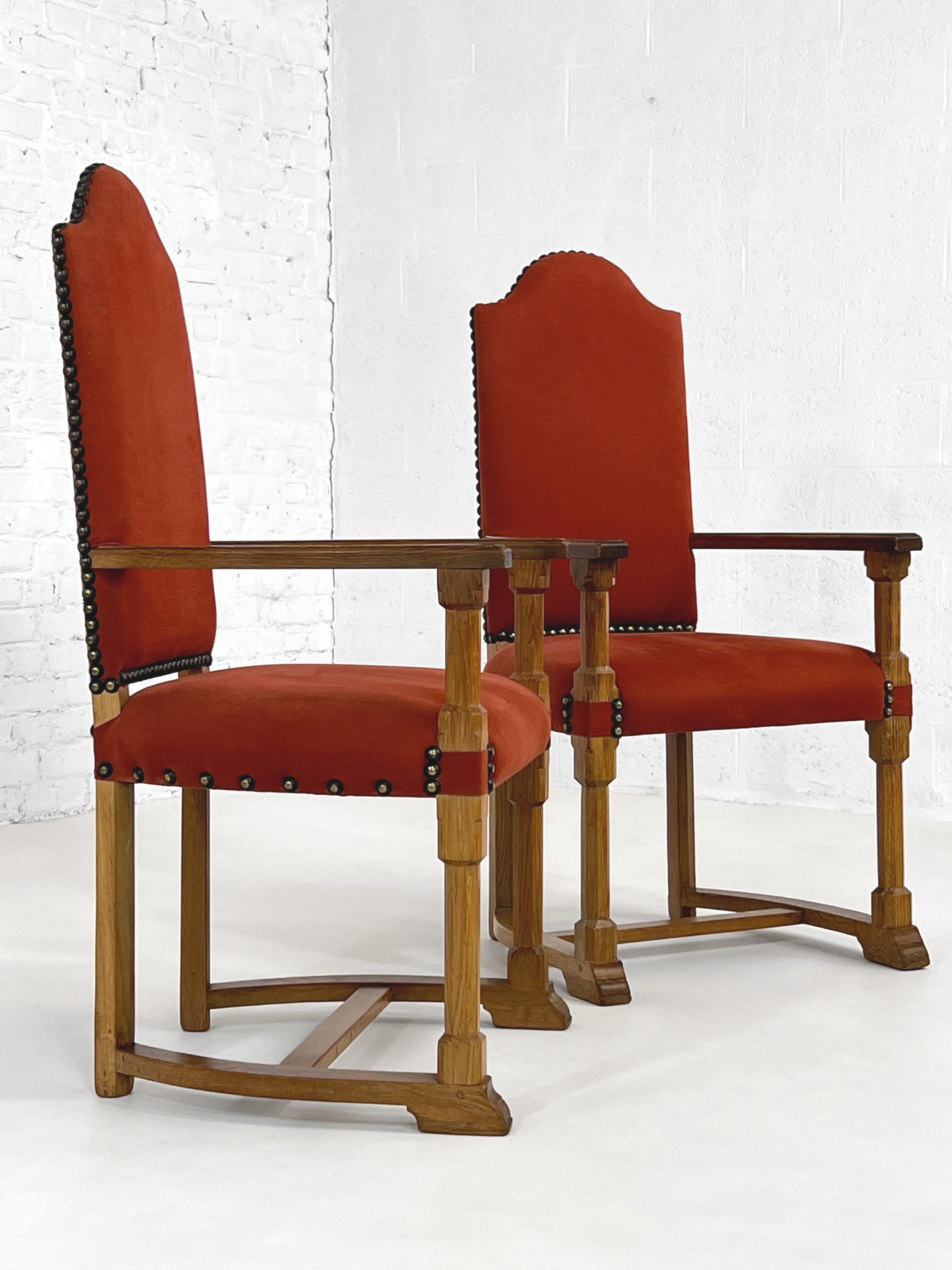 French Antic Louis XIII Style Wooden And Fabric Set of 8 Chairs For Sale 3