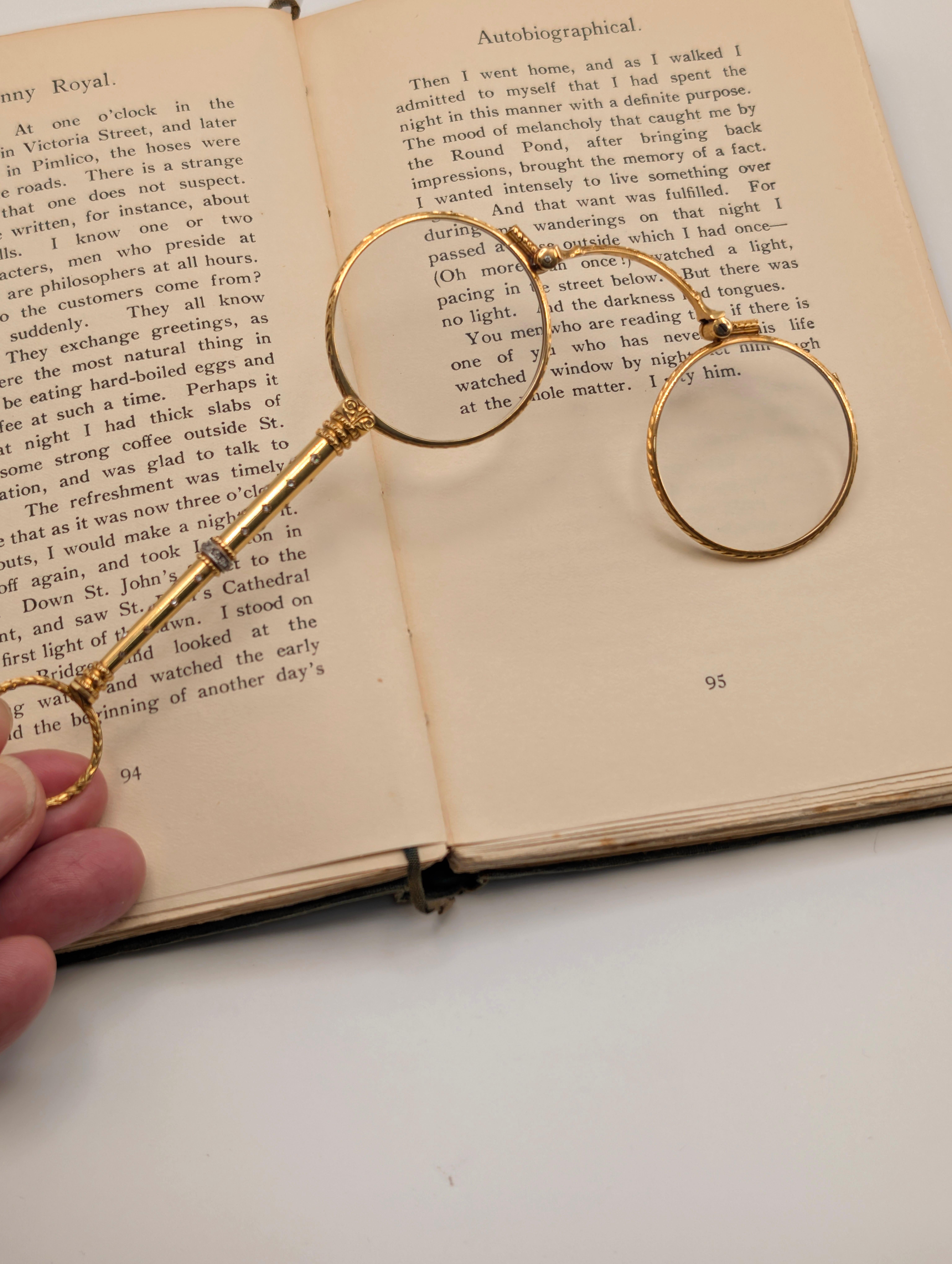 French Antique 18K Yellow Gold Diamond Lorgnette Pendant In Excellent Condition In New York, NY