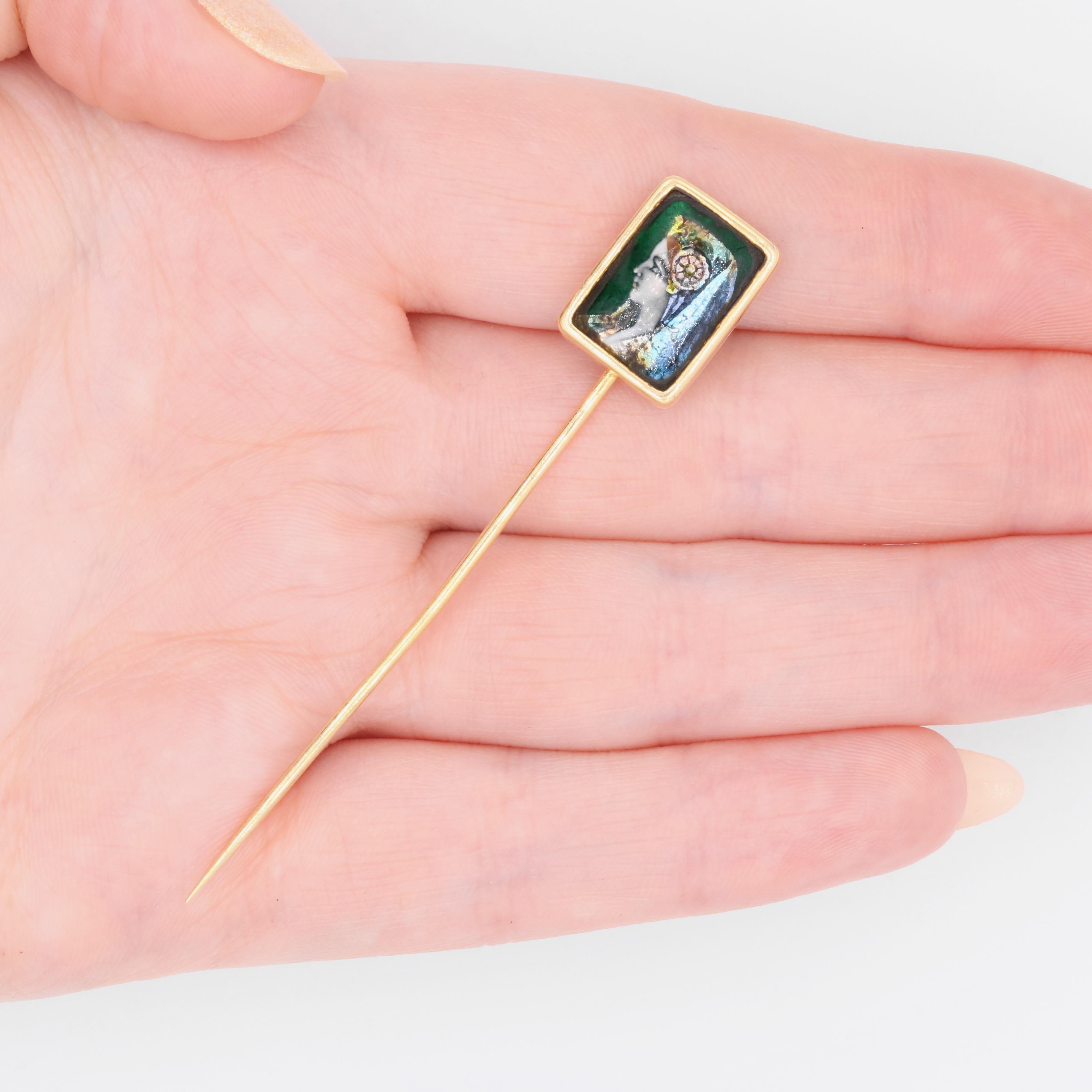 French Antique 18K Yellow Gold Enamel Limoges Stick Pin Depicting a Woman For Sale 6