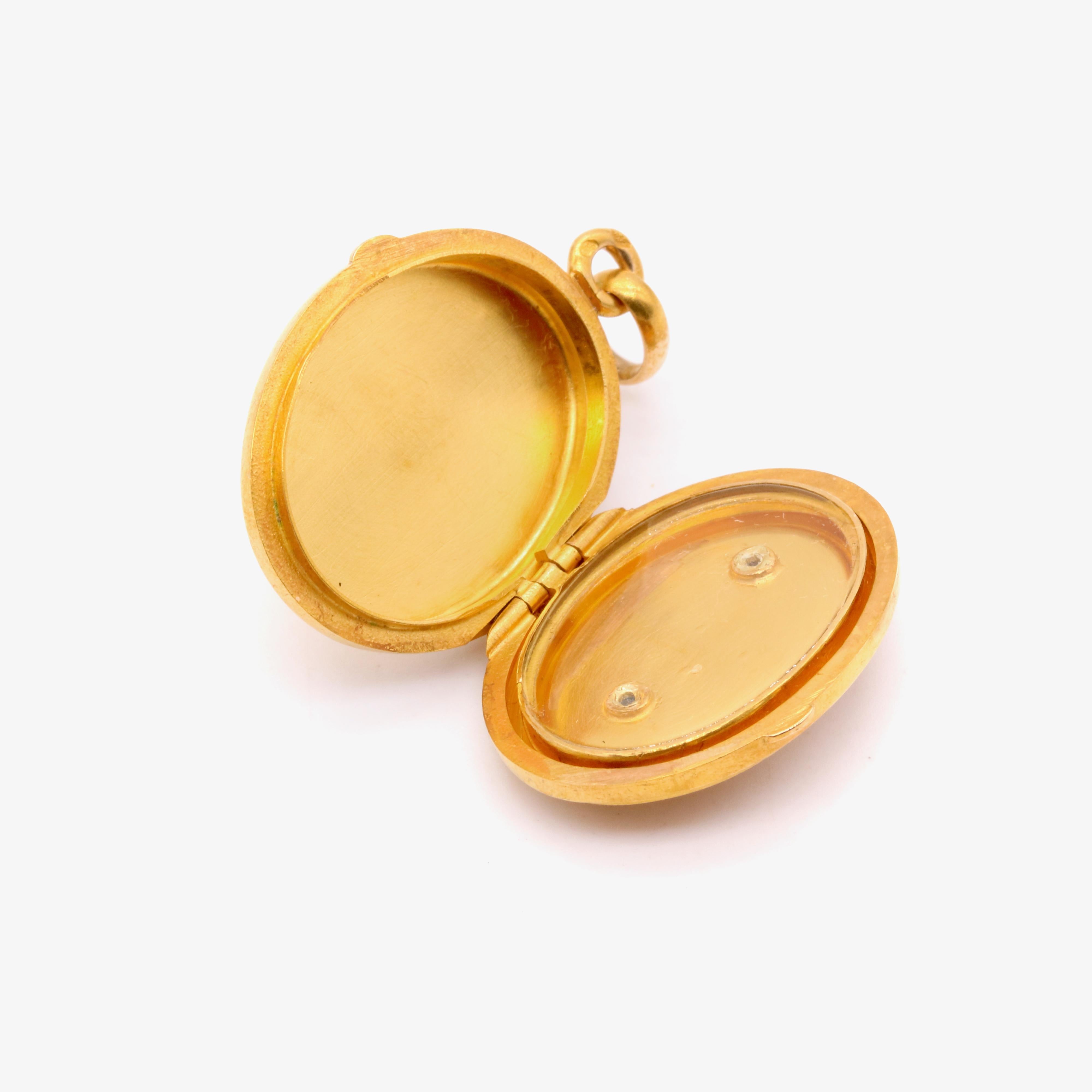 French Antique 18K Yellow Gold Ruby and Pearl Cross Locket For Sale 3