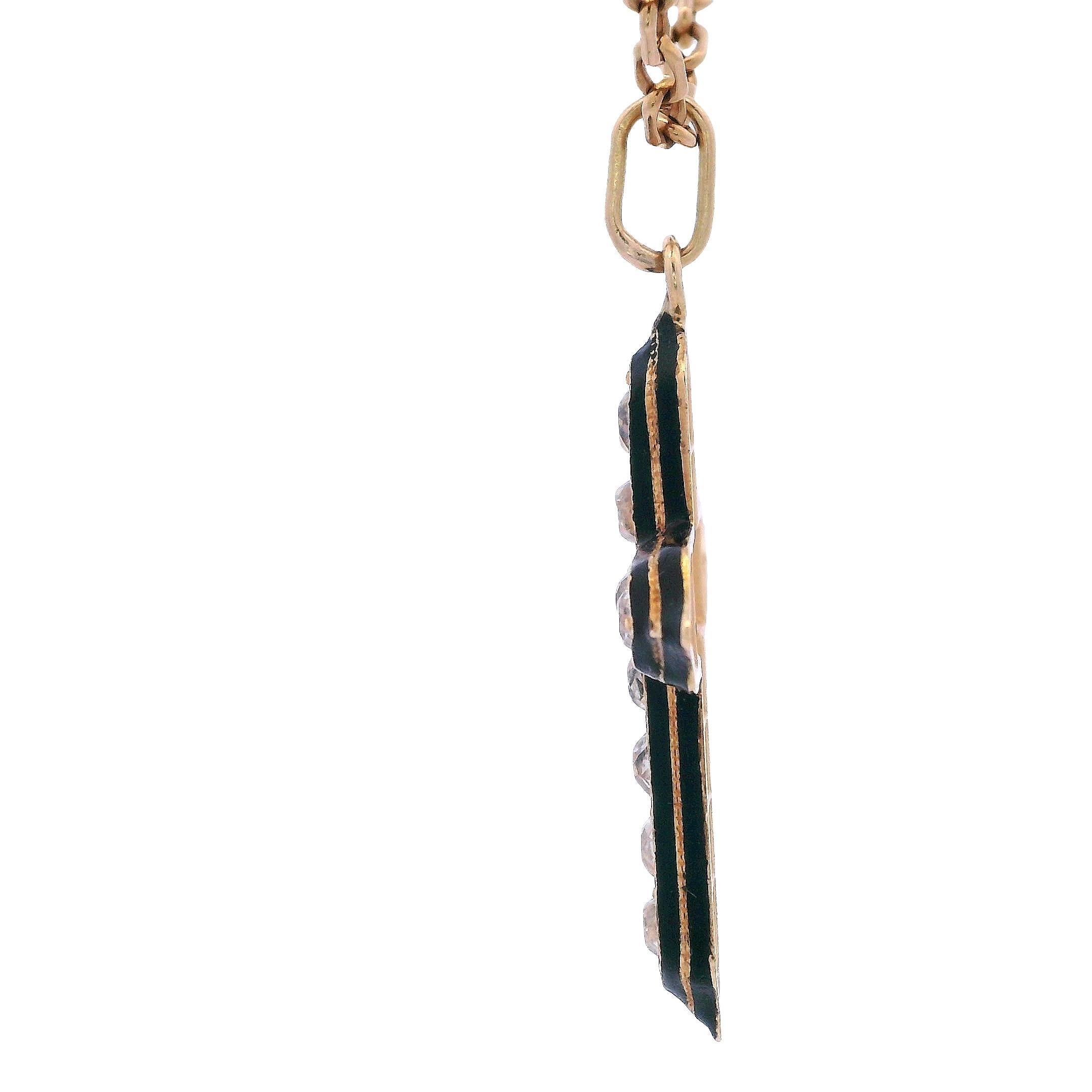 FRENCH Antique French 18kt Gelbgold Emaille-Kreuz-Anhänger mit 1,06 Karat in Diamant (Alteuropäischer Brillantschliff) im Angebot