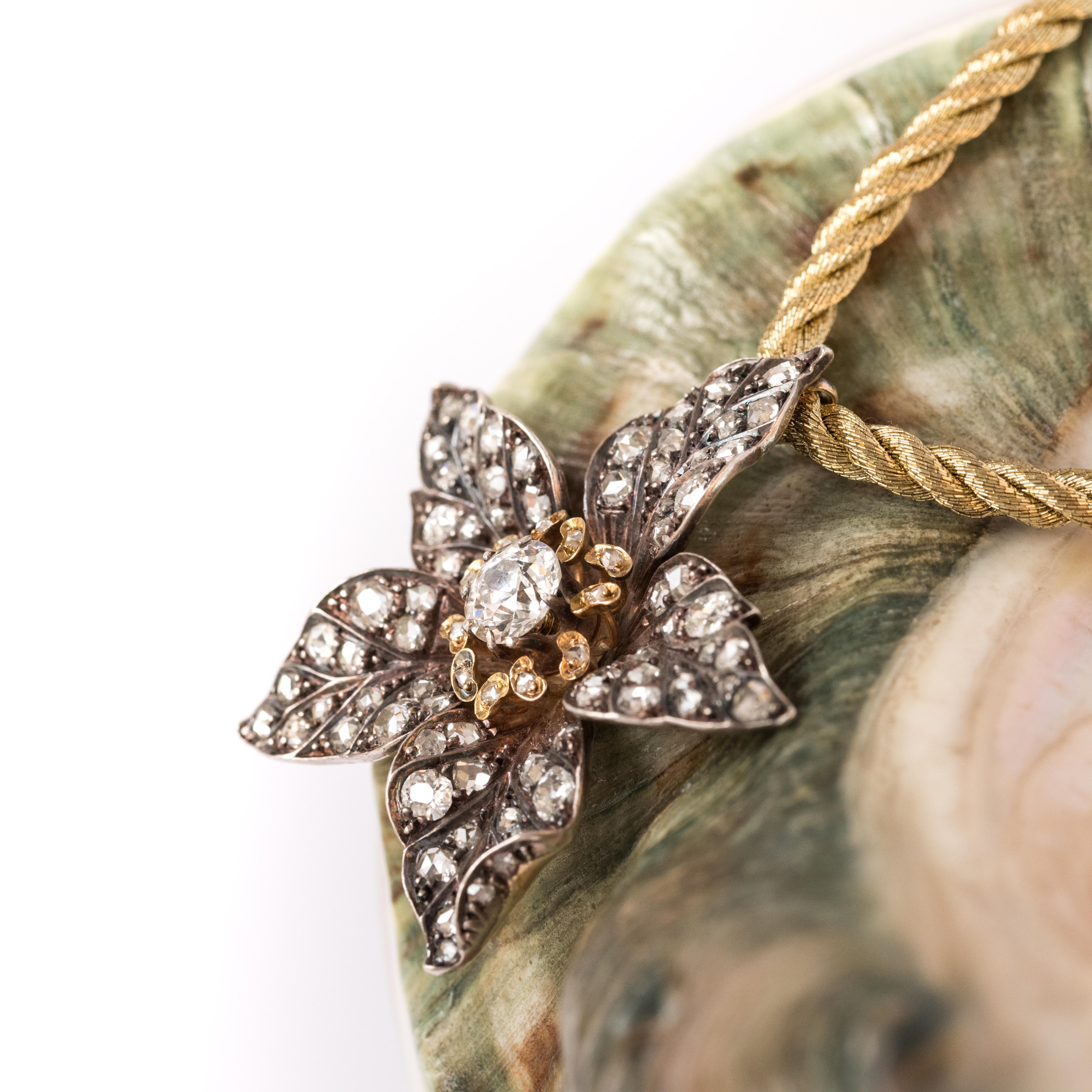 French Antique 19th Century Diamond Silver Gold Flower Pendant For Sale 2