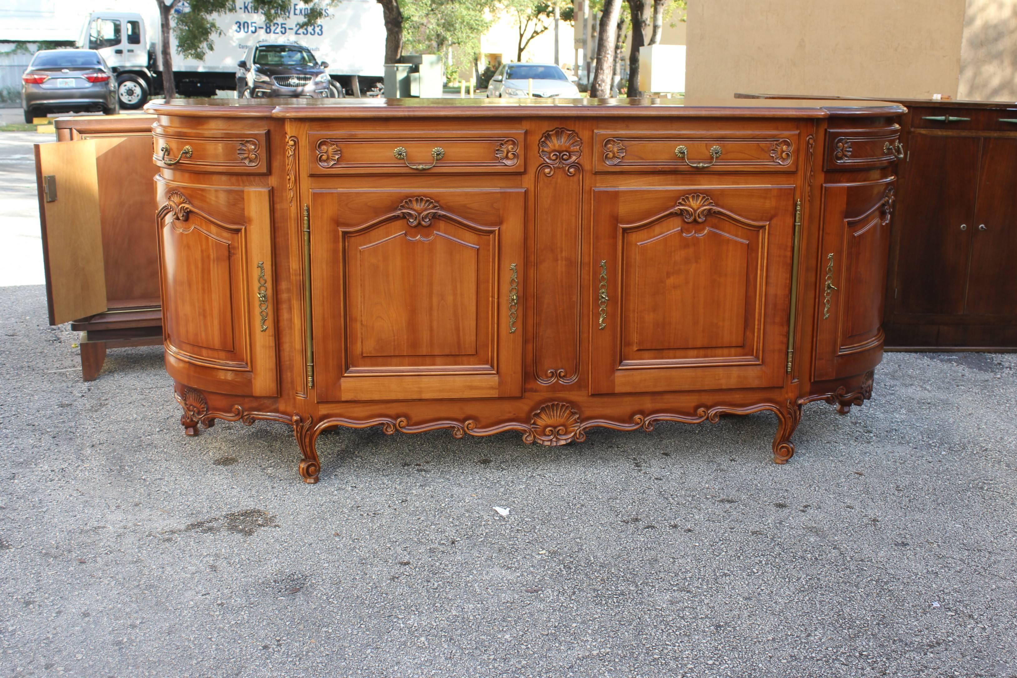 French Antique 19th Century Provencal Louis XV Sideboard or Buffet Demilune 4