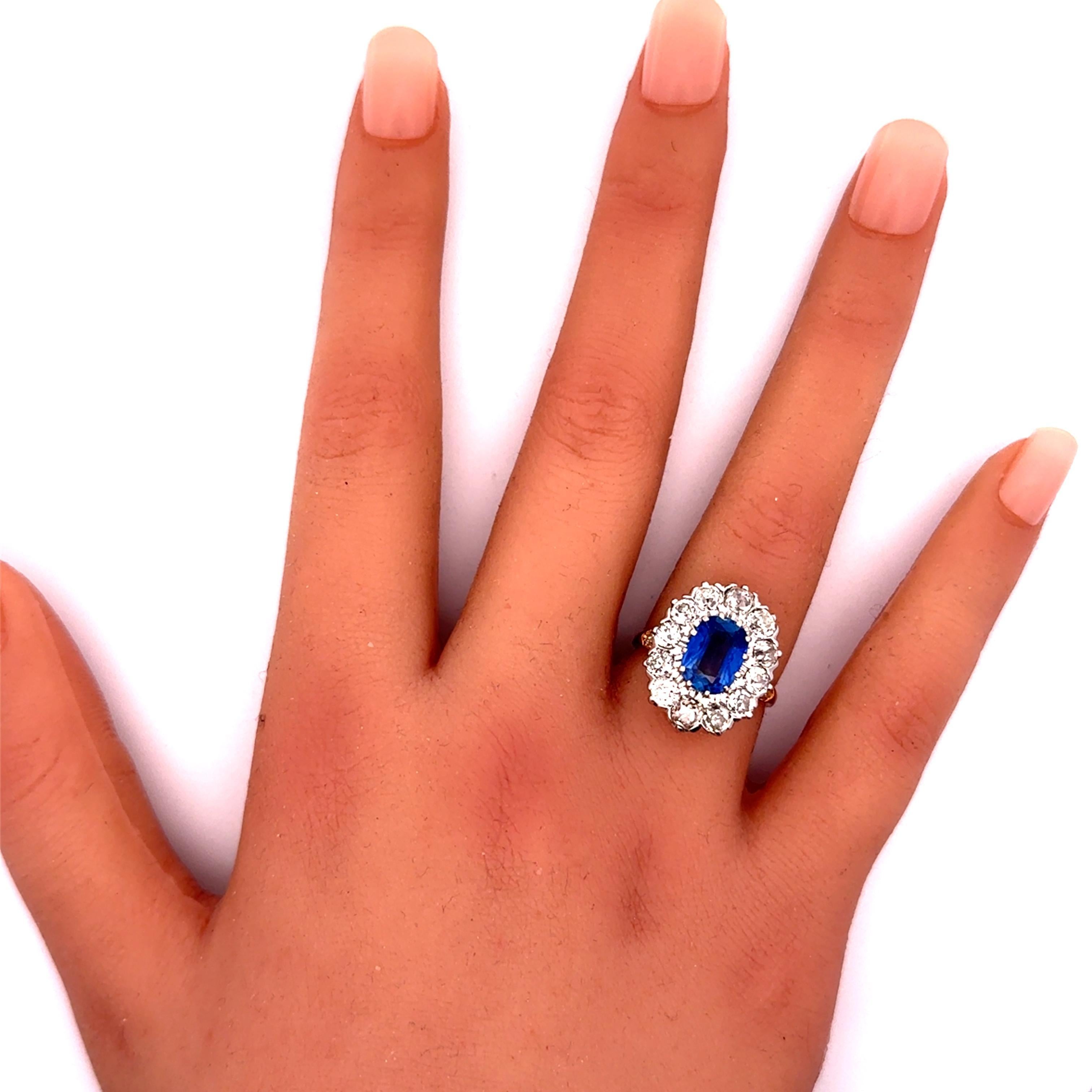 Women's French Antique 2.81 Kashmir Sapphire Diamond 14k Yellow Gold & Platinum Ring For Sale