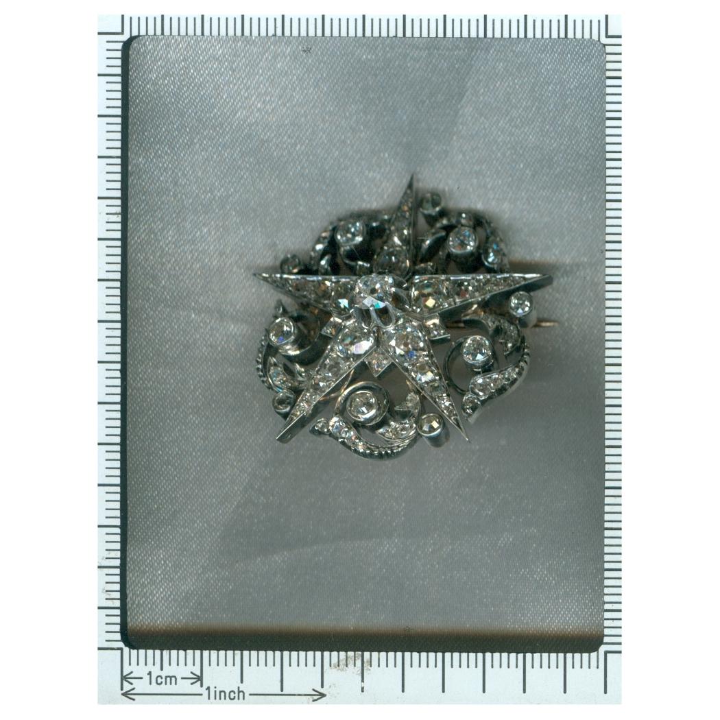 French Antique 5.75 Carat Old European Diamond 18 Karat Rose Gold Star Brooch 4
