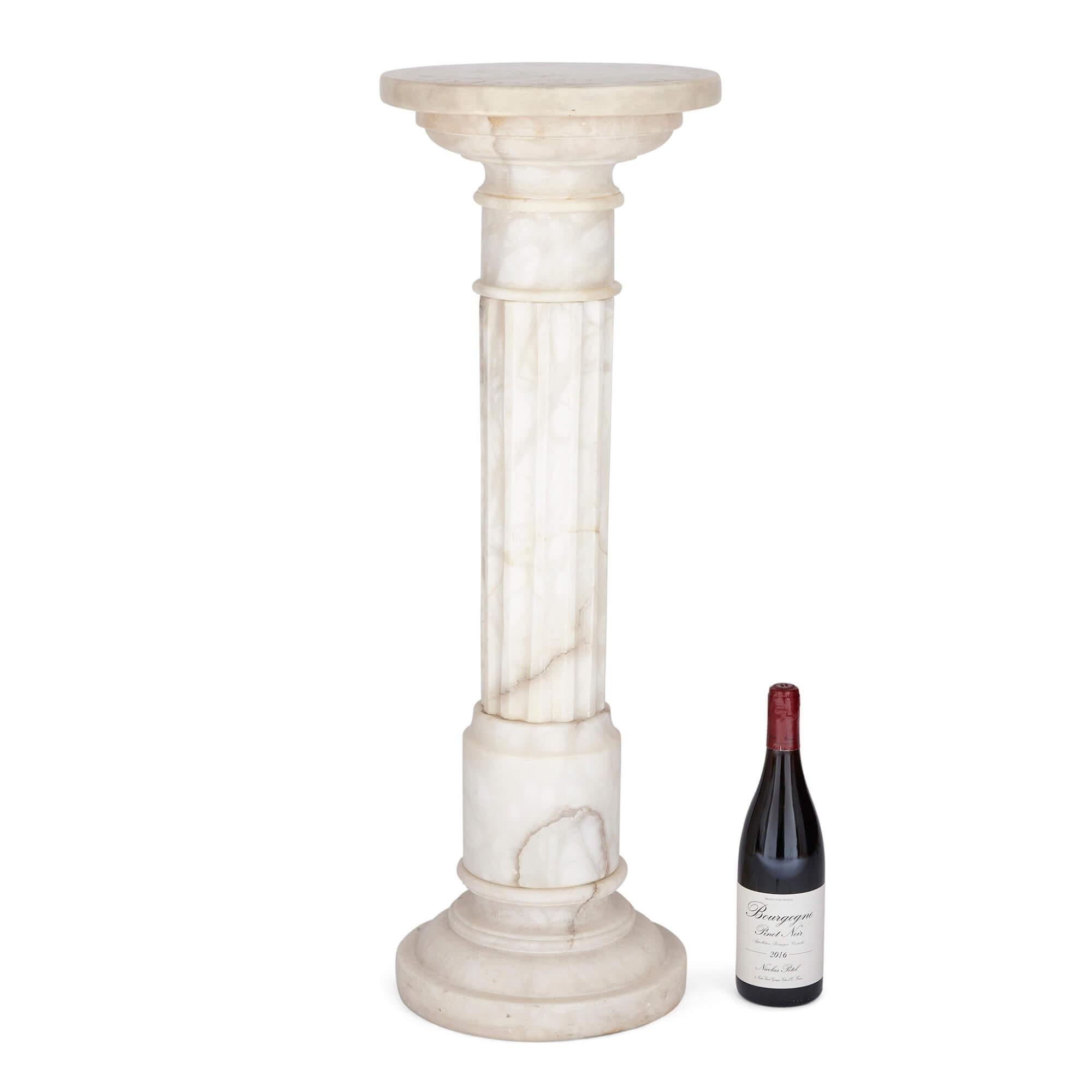 French Antique Alabaster Pedestal In Good Condition For Sale In London, GB