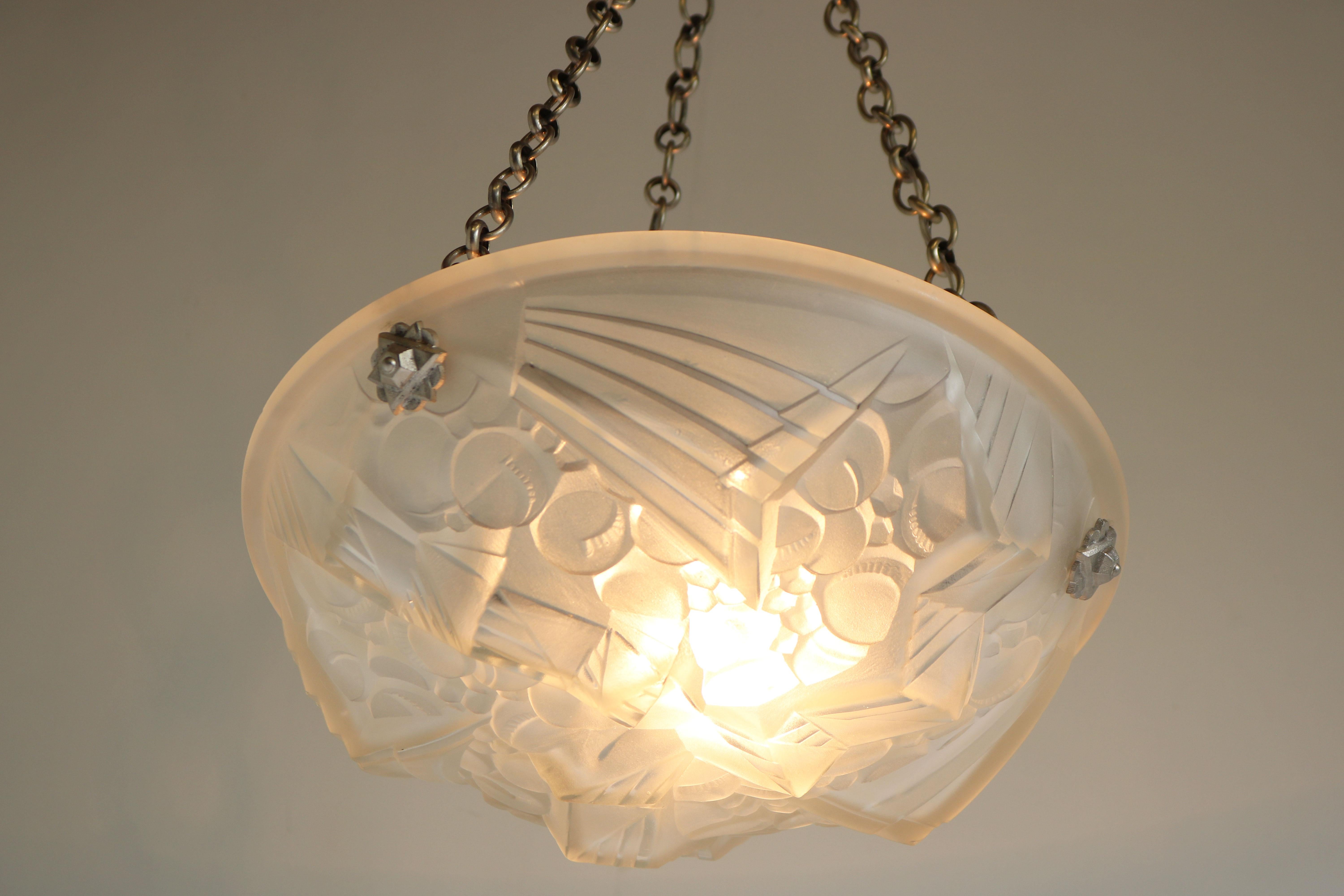 French Antique Art Deco Pendant Light Chandelier by Mouynet Design 1920 White For Sale 3