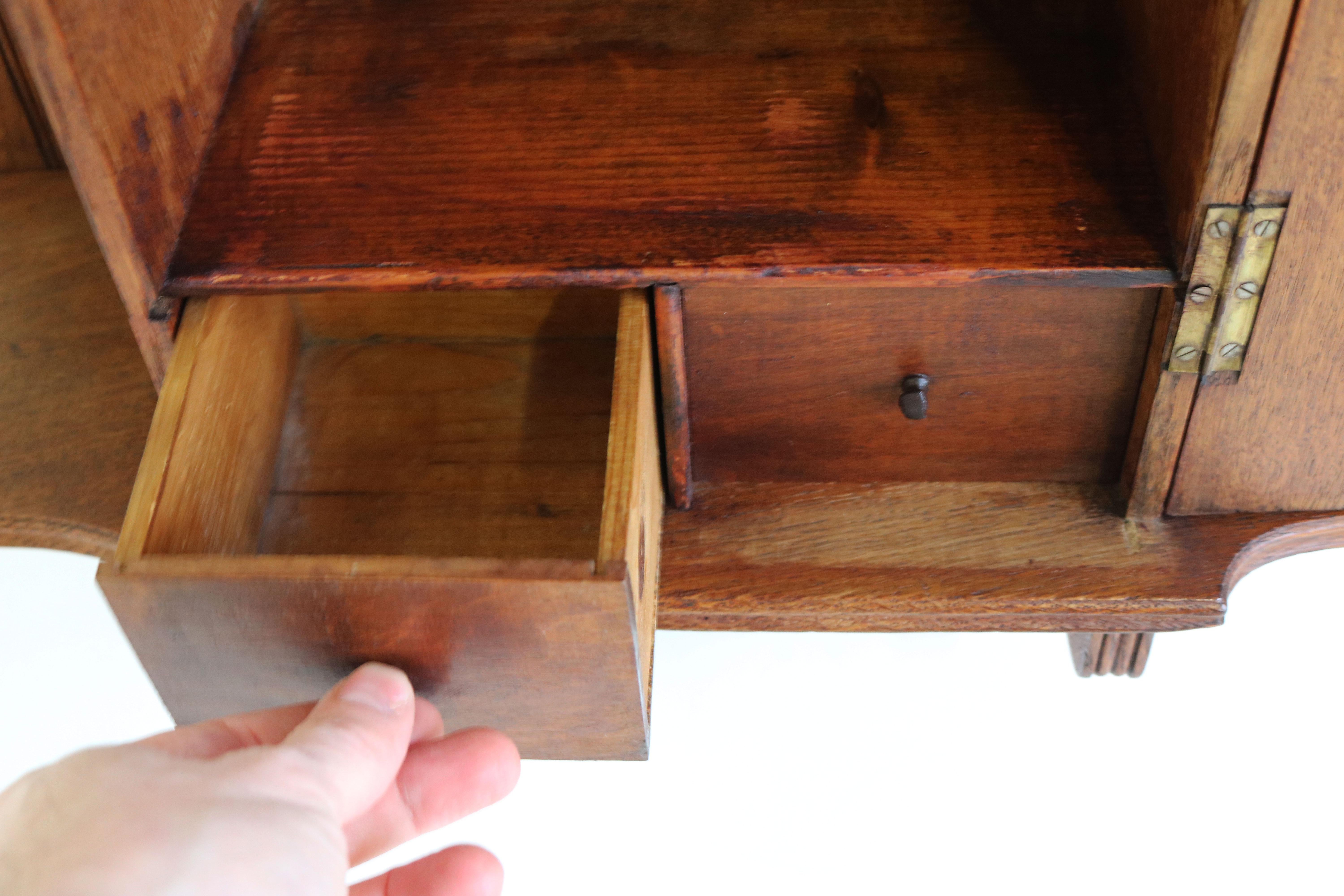 French Antique Art Deco Wall Cabinet / Medicine Cabinet Oak 1920 Glass Enamel In Good Condition In Ijzendijke, NL