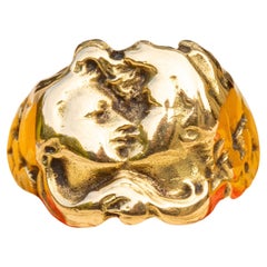 French Antique Art Nouveau 18K Gold Ethereal Figural Kissing Ring c.1910